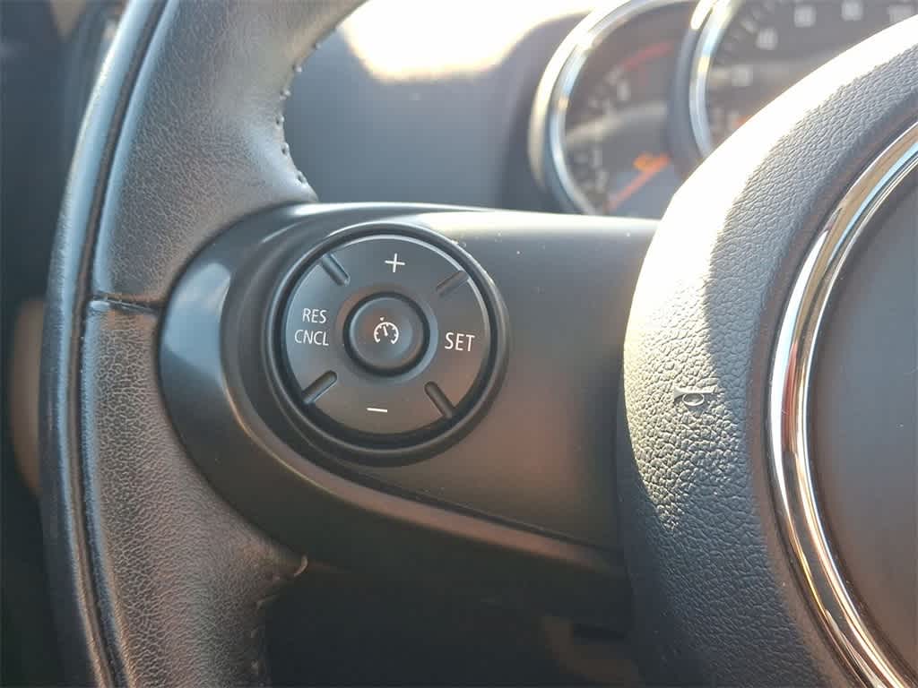 2018 MINI Countryman Cooper S 17