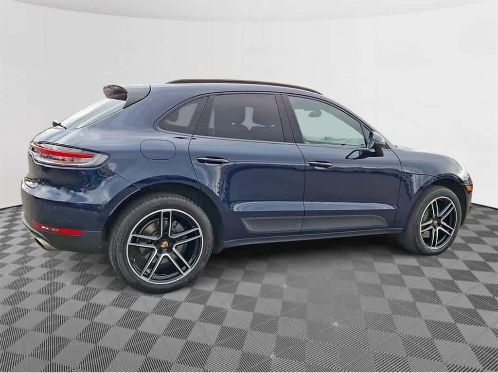 2021 Porsche Macan S 8