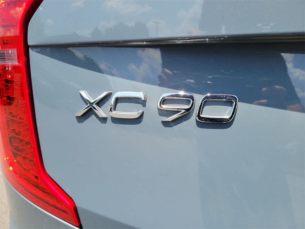 2022 Volvo XC90 Momentum 24