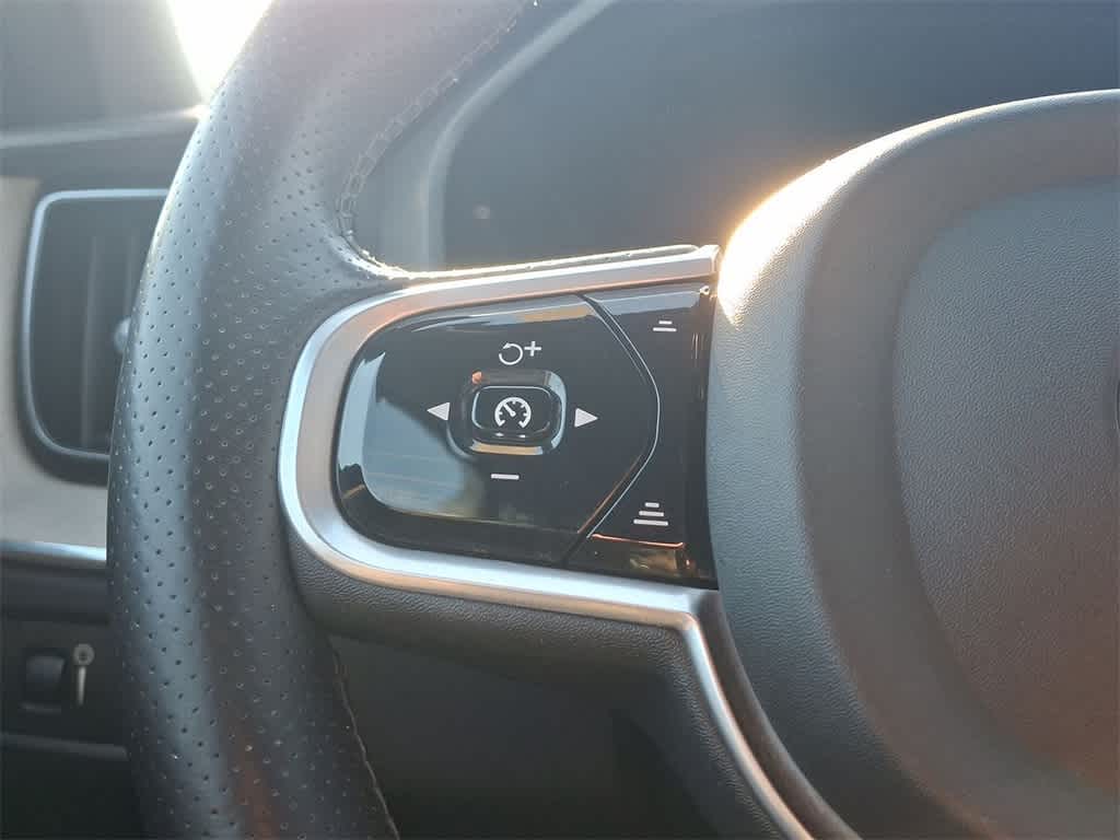 2018 Volvo XC60 Inscription 17