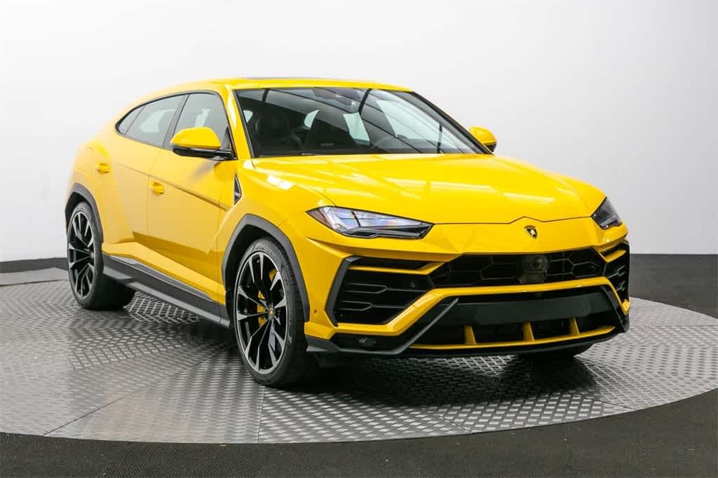 2020 Lamborghini Urus  49