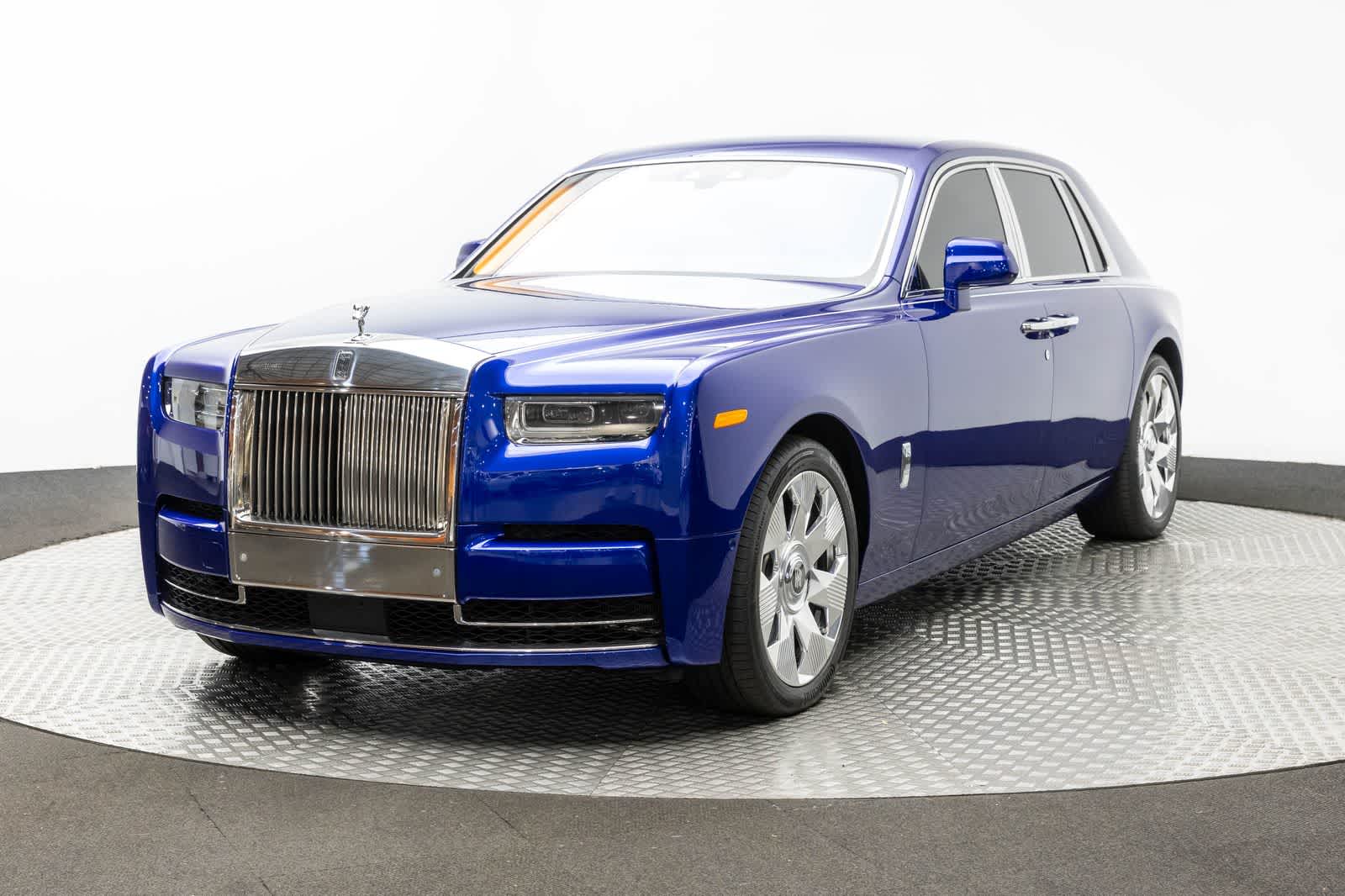 2023 Rolls-Royce Phantom RWD Sedan Rear-Wheel Drive 8-Speed Automatic