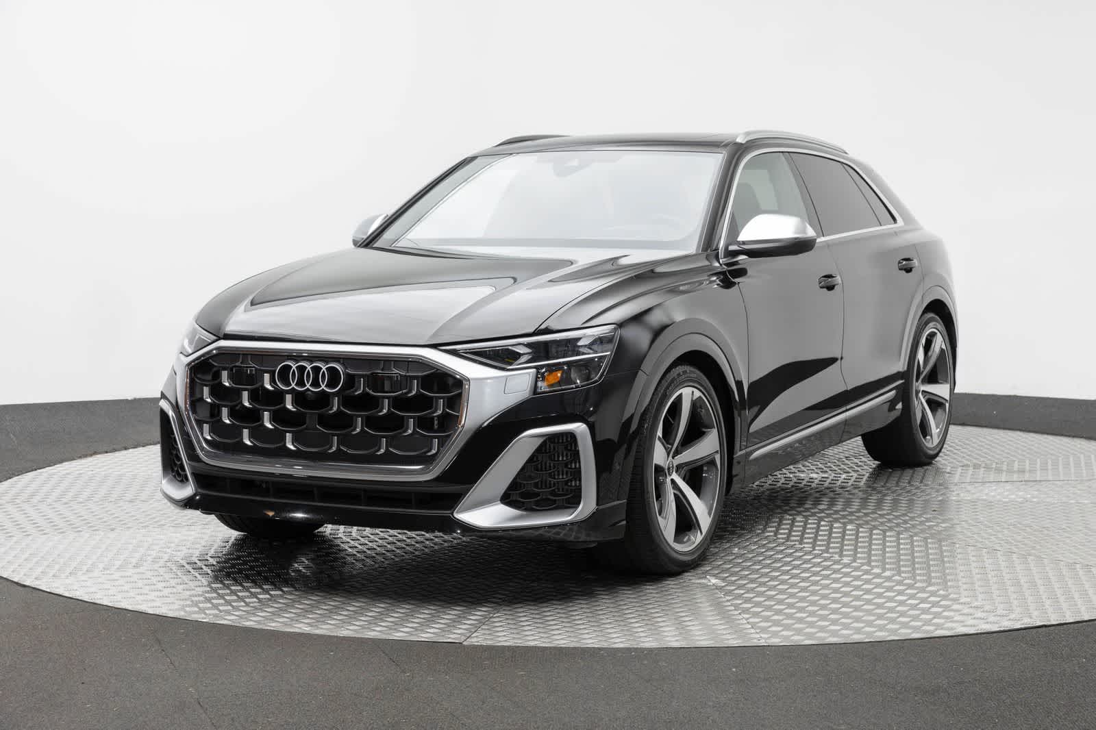 2024 Audi SQ8 4.0T quattro Prestige
