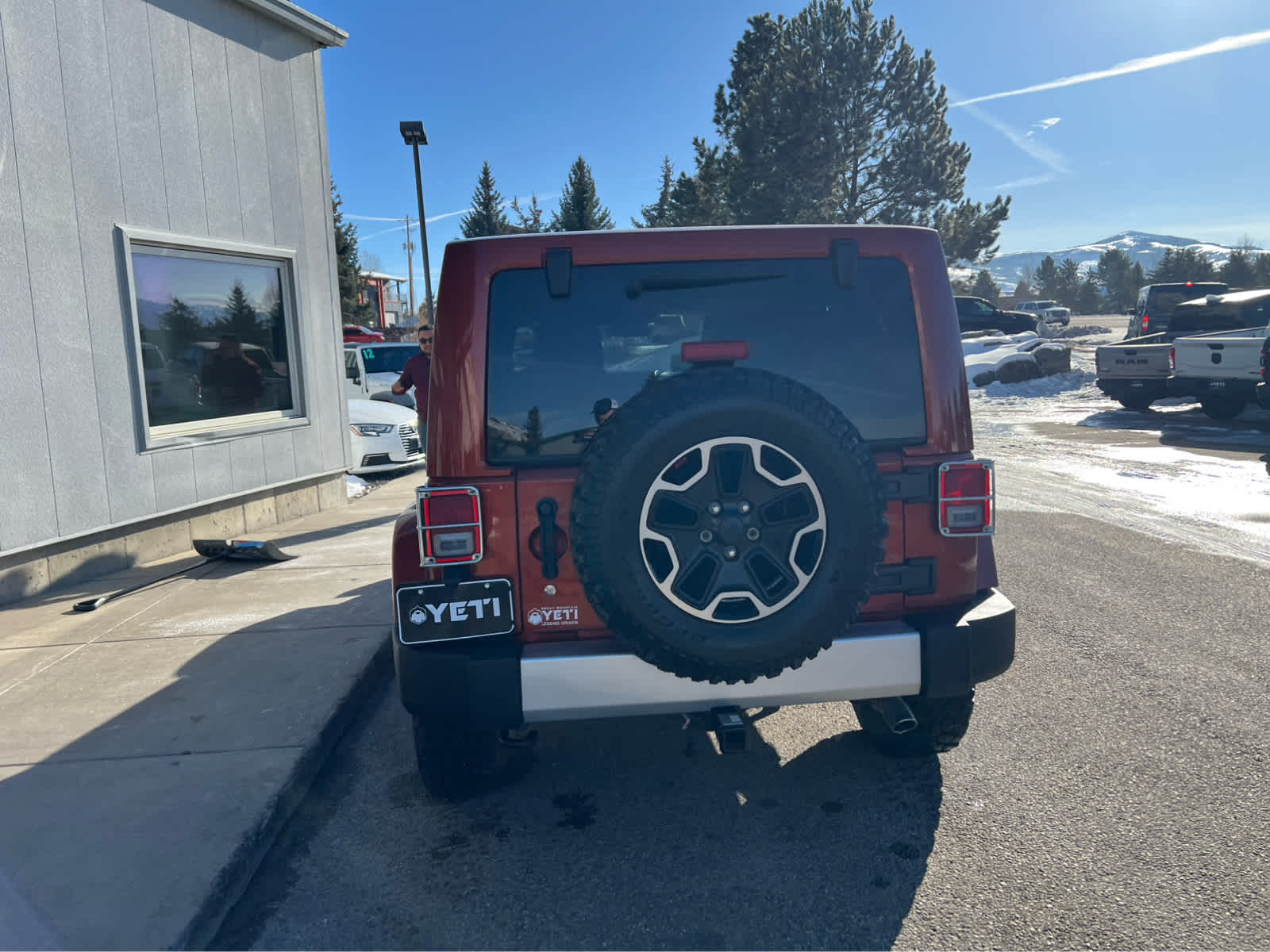 2014 Jeep Wrangler Unlimited Sahara 10