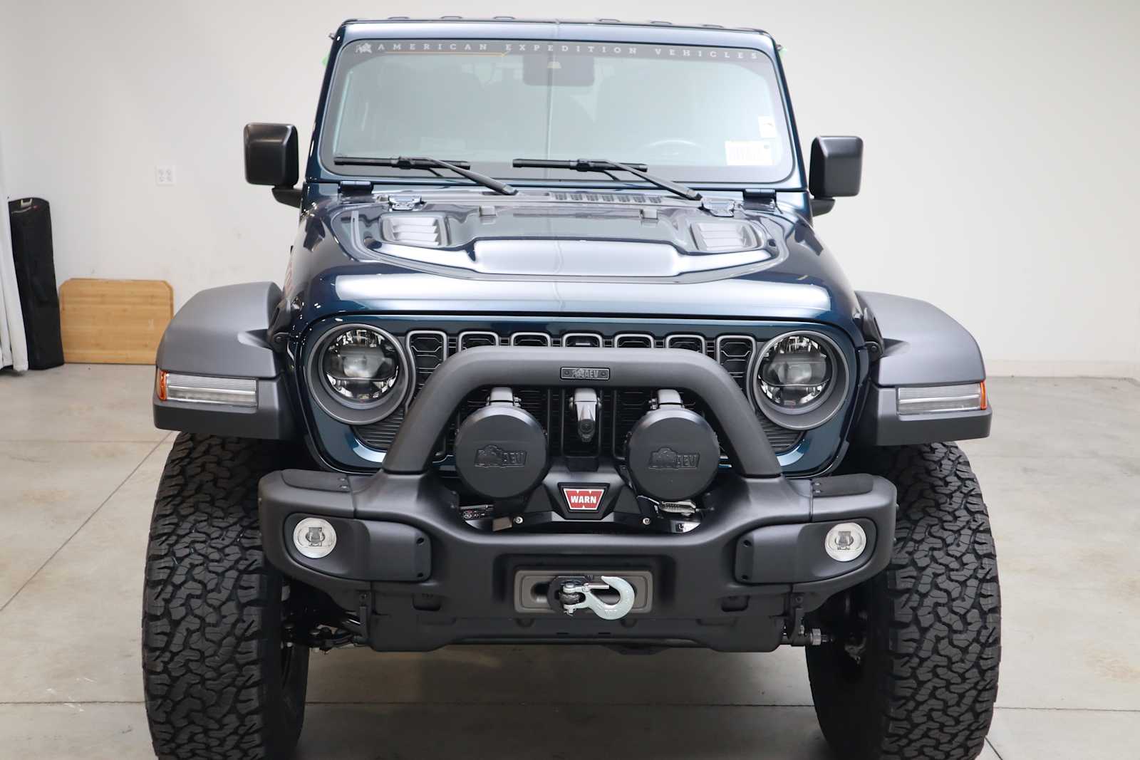 2025 Jeep Wrangler Rubicon 2