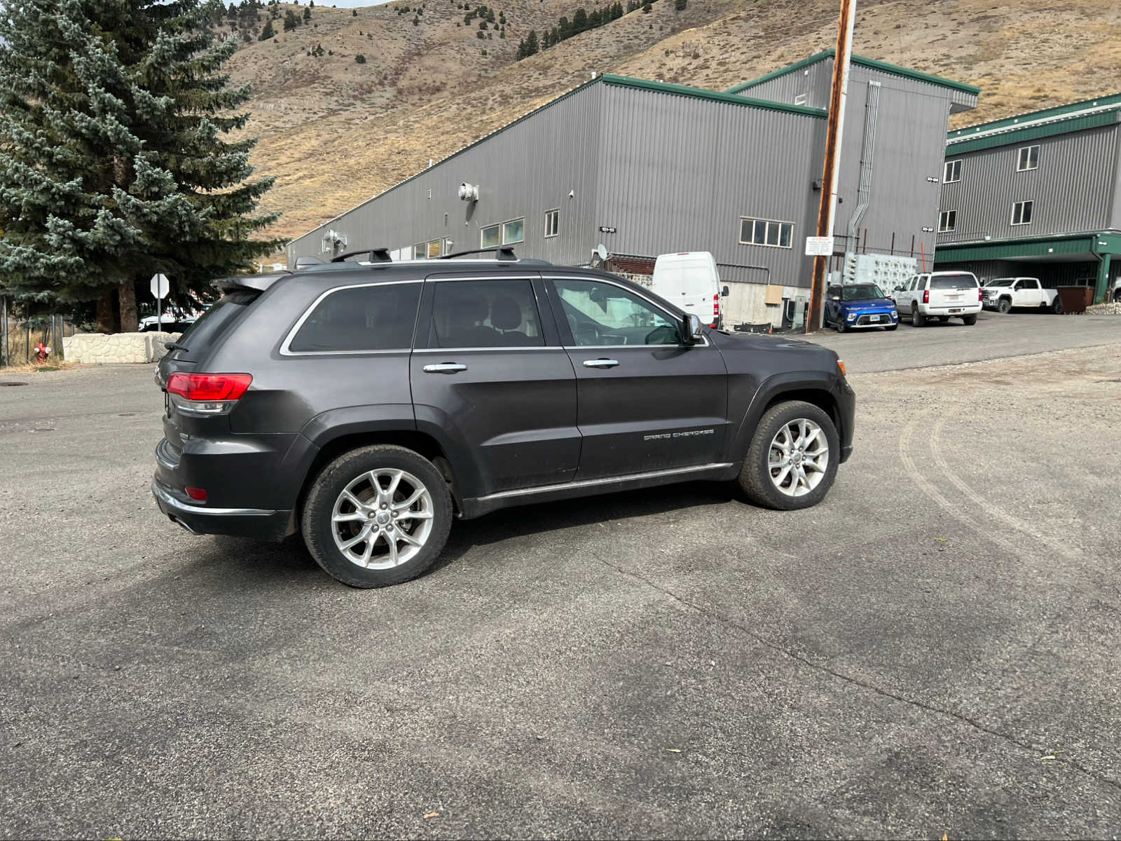 2014 Jeep Grand Cherokee Summit 9