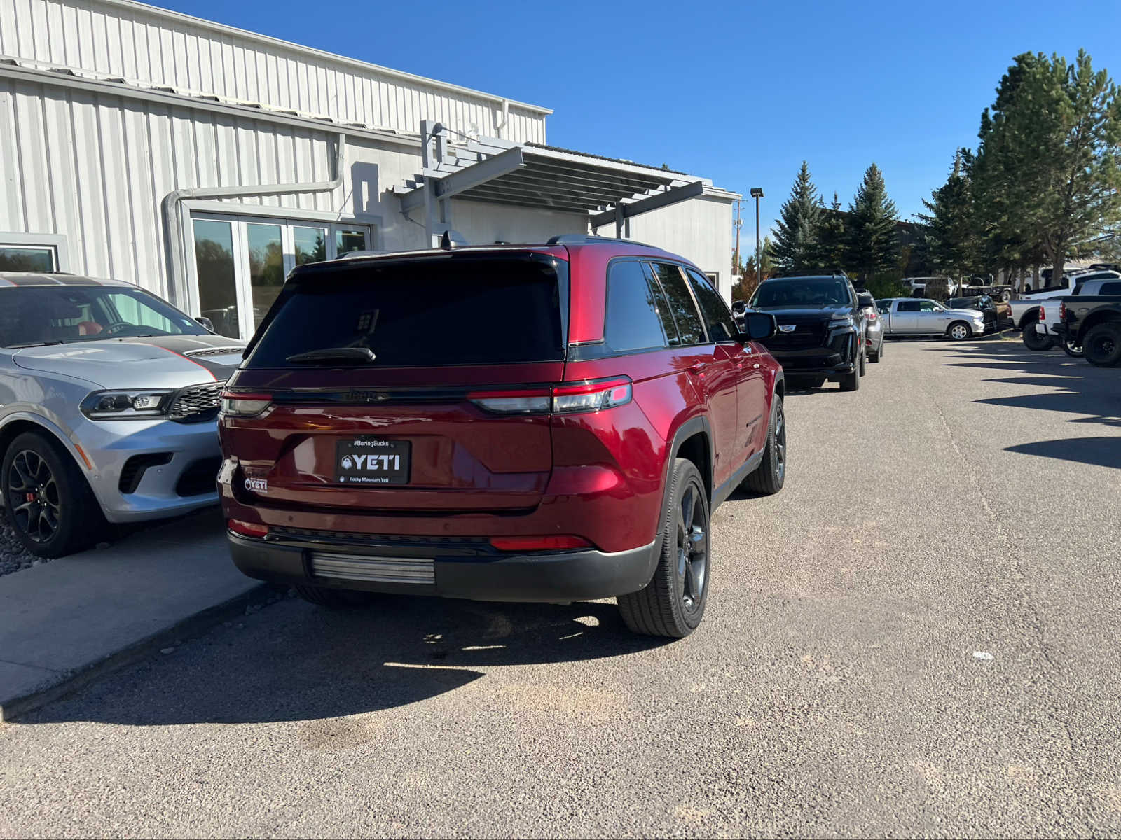 2022 Jeep Grand Cherokee Altitude 9