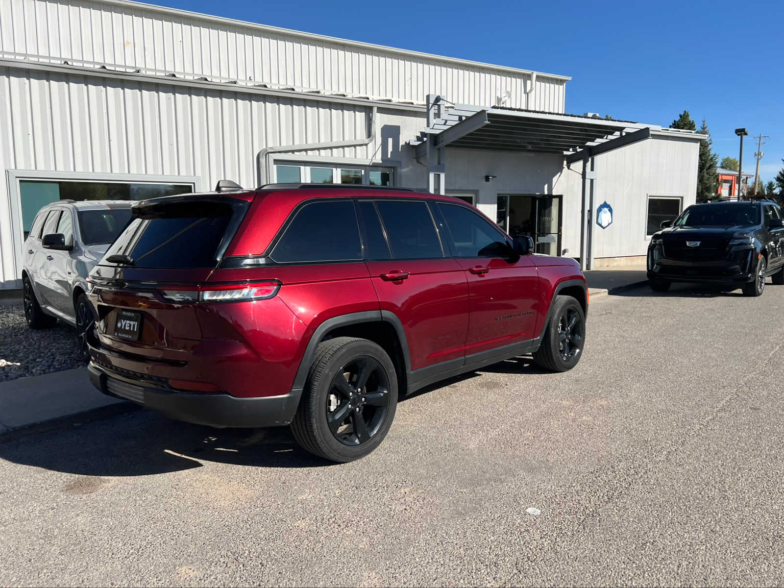 2022 Jeep Grand Cherokee Altitude 8