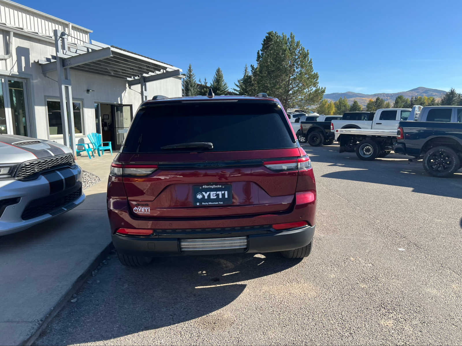 2022 Jeep Grand Cherokee Altitude 10