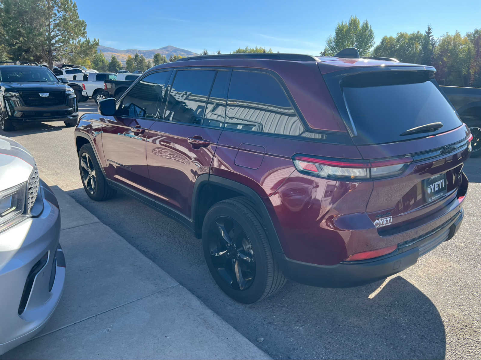 2022 Jeep Grand Cherokee Altitude 12