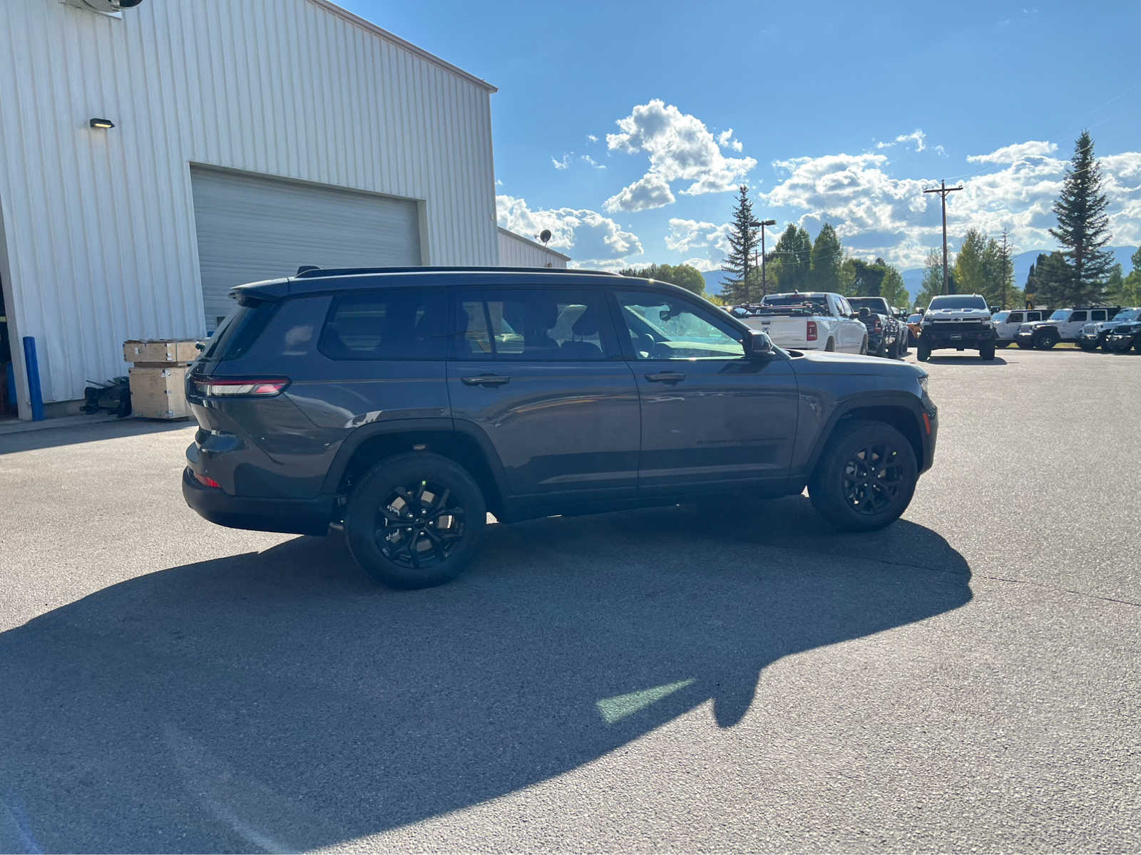 2024 Jeep Grand Cherokee L Altitude X 9