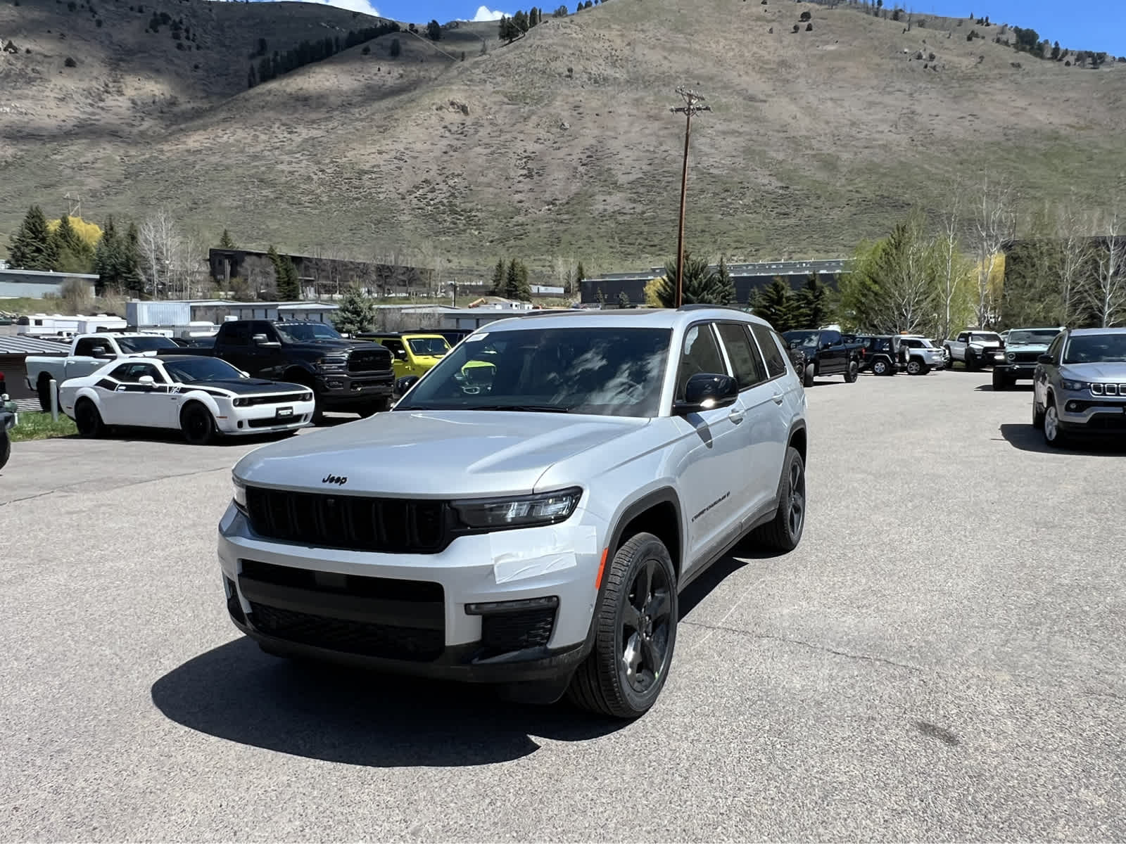 2024 Jeep Grand Cherokee L Limited 2