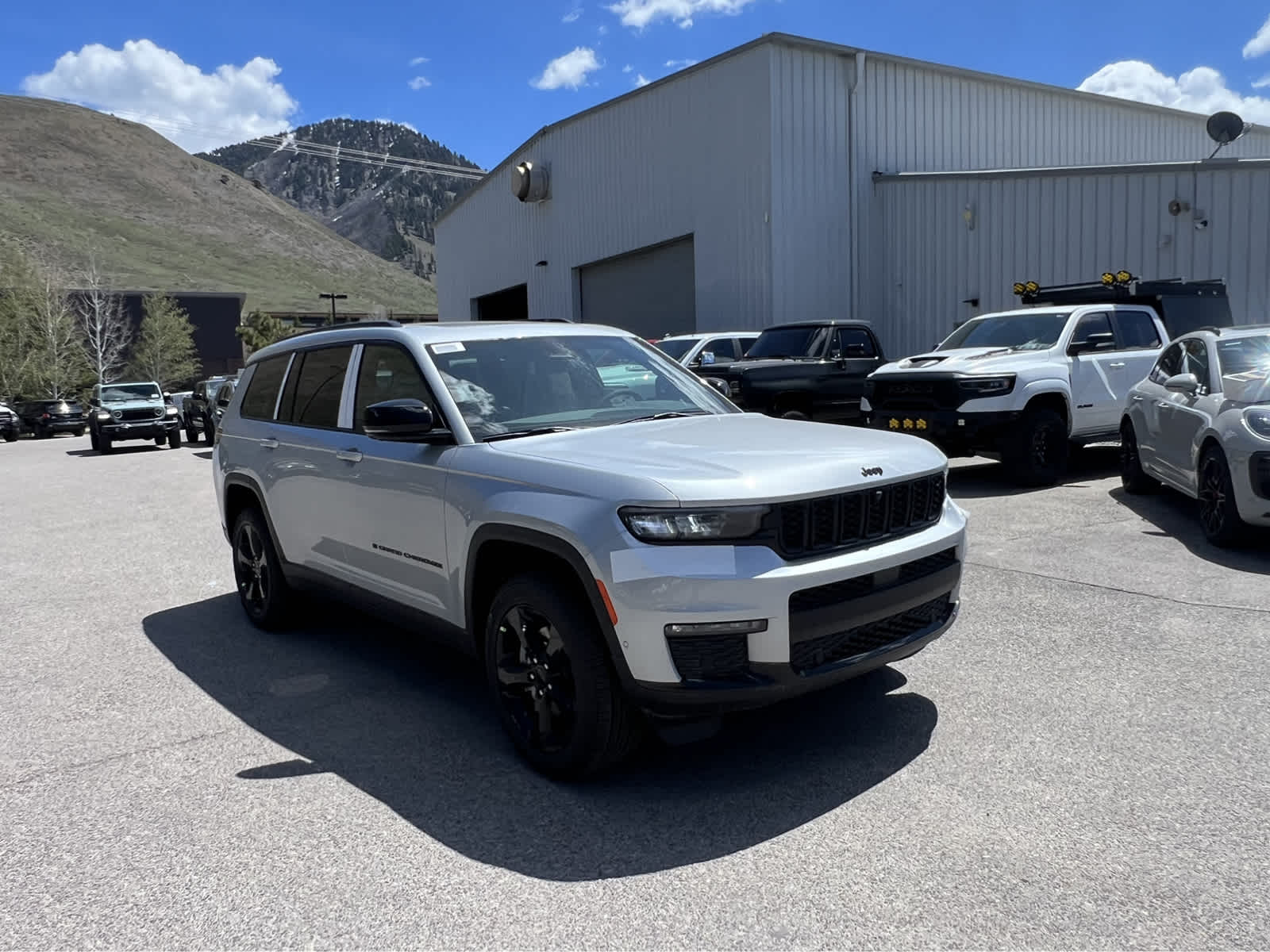 2024 Jeep Grand Cherokee L Limited 4