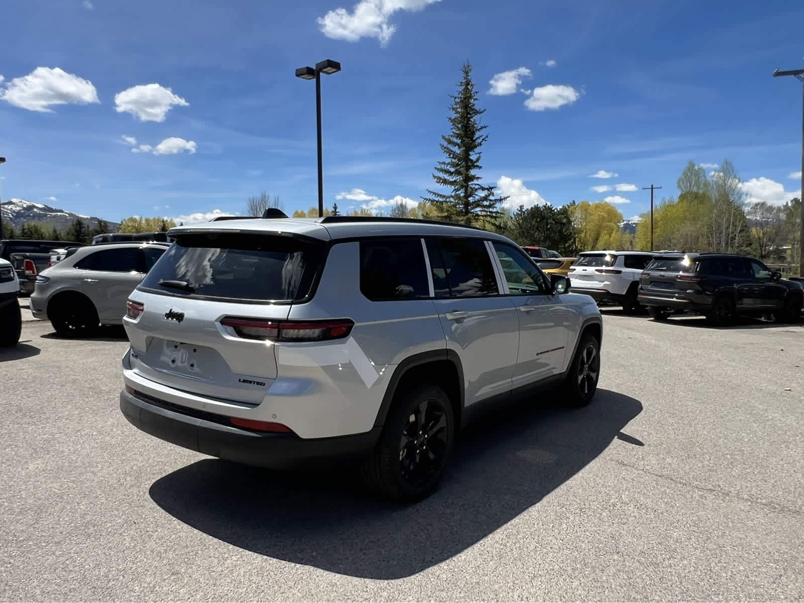 2024 Jeep Grand Cherokee L Limited 7