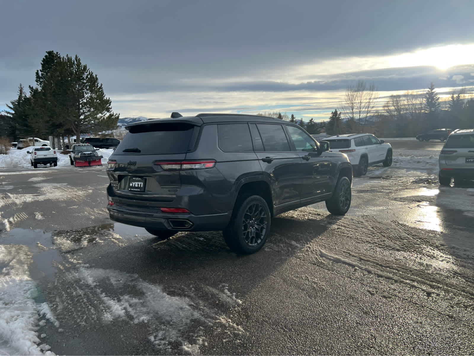 2025 Jeep Grand Cherokee L Summit Reserve 11