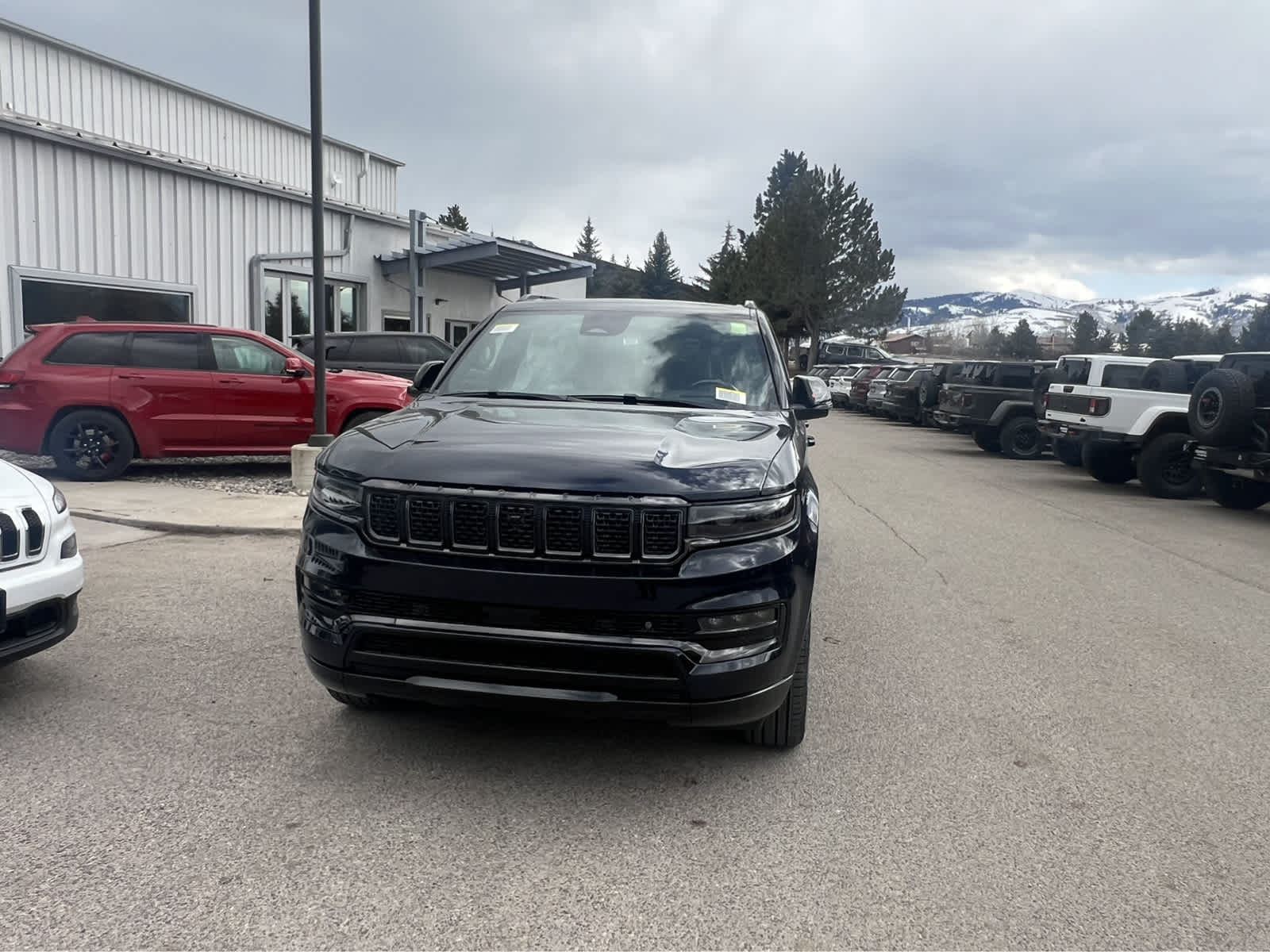 2024 Jeep Grand Wagoneer L Series II 5