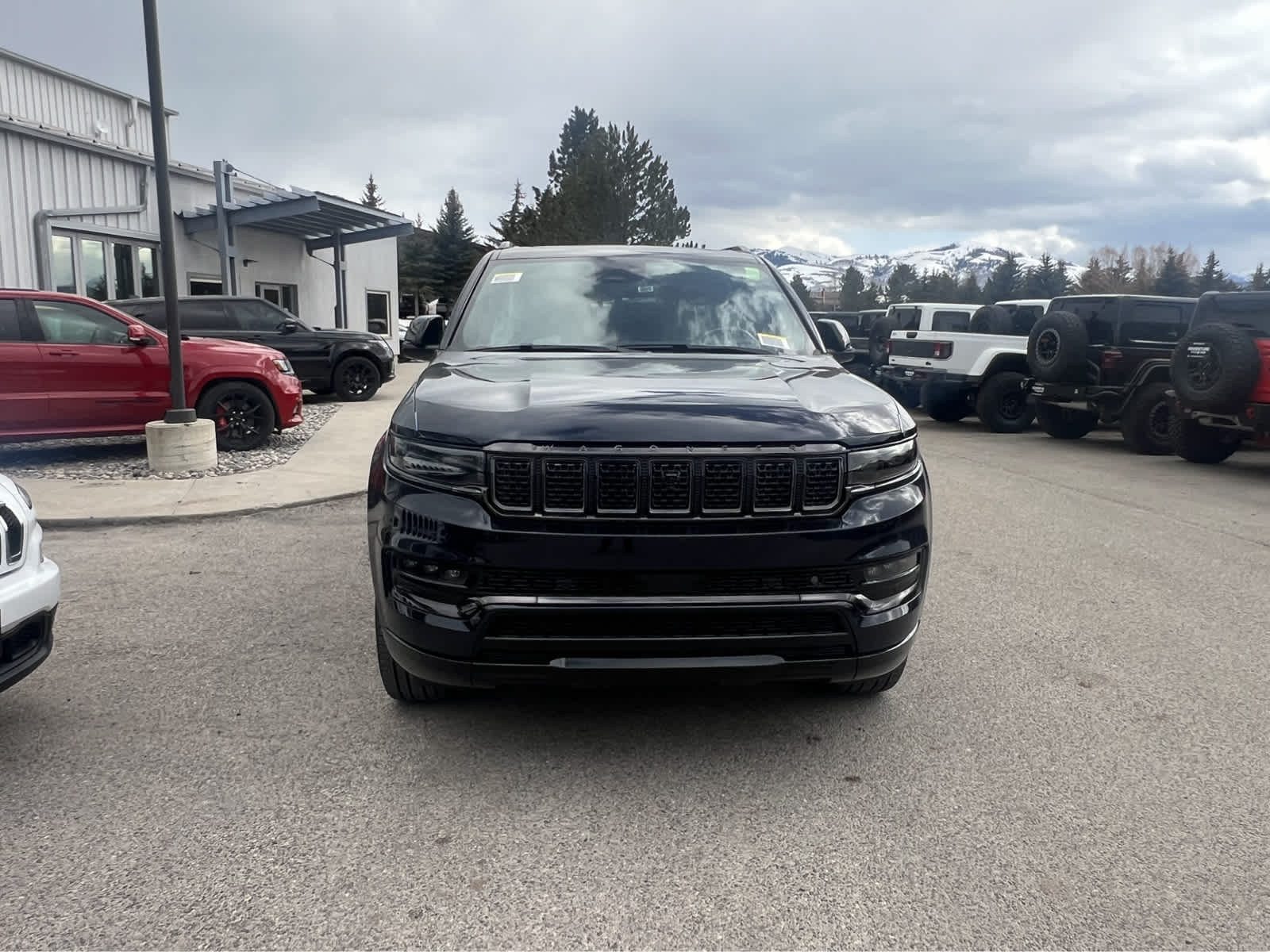 2024 Jeep Grand Wagoneer L Series II 6