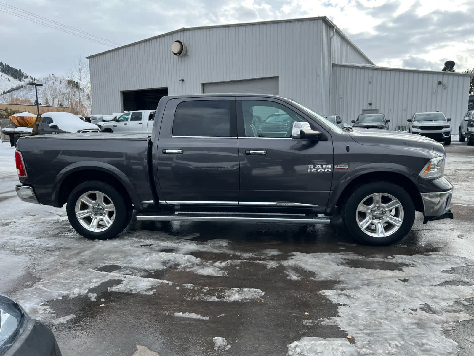 2016 Ram 1500 Longhorn Limited 4WD Crew Cab 140.5 8