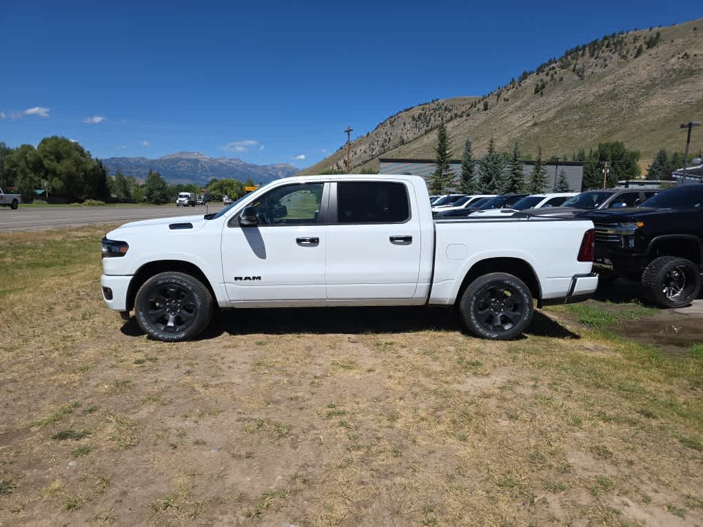 2025 Ram 1500 Big Horn 4x4 Crew Cab 57 Box 3