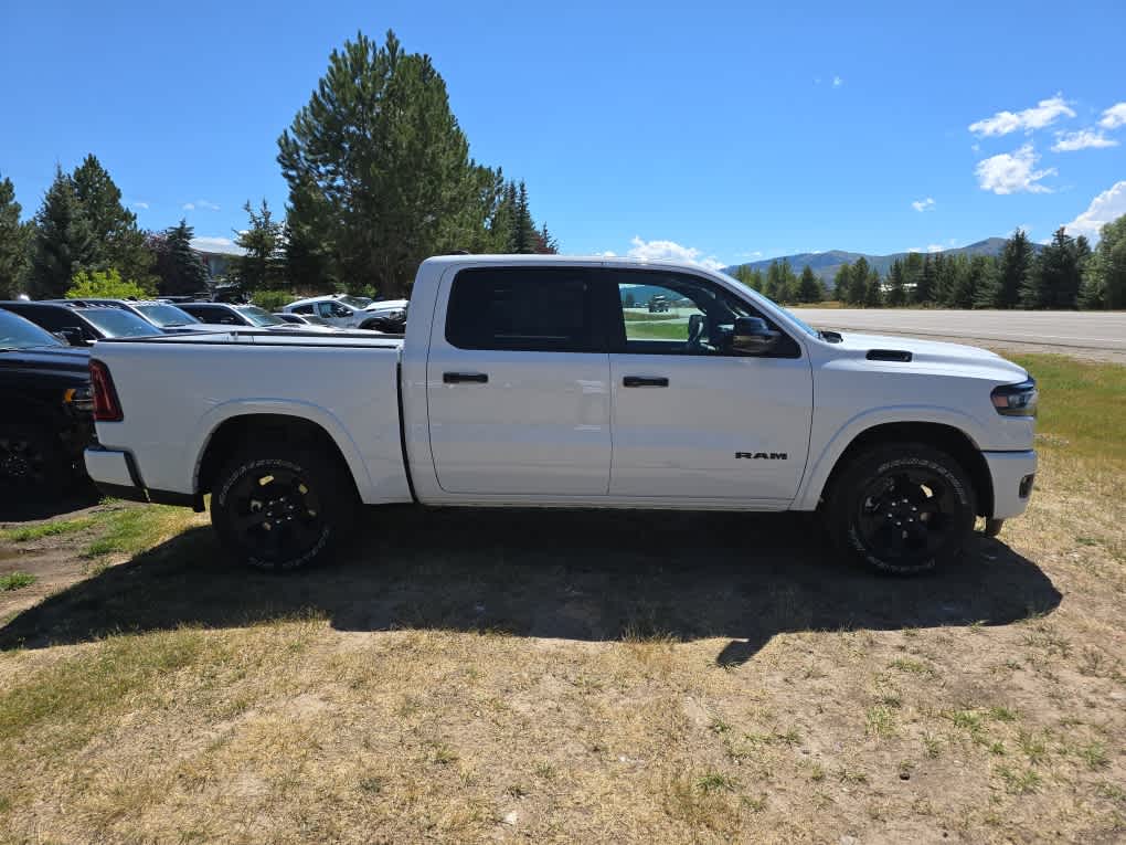 2025 Ram 1500 Big Horn 4x4 Crew Cab 57 Box 7