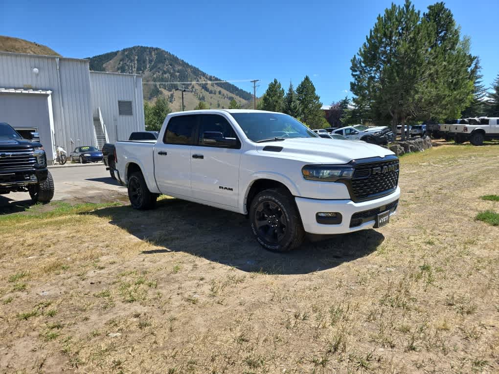 2025 Ram 1500 Big Horn 4x4 Crew Cab 57 Box 8