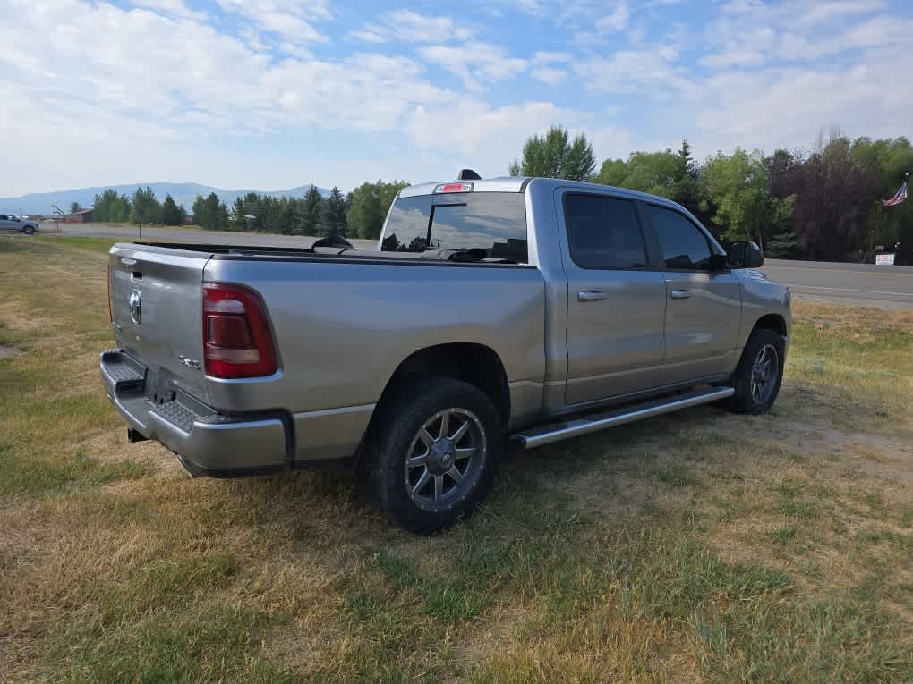 2020 Ram 1500 Big Horn 4x4 Crew Cab 57 Box 6