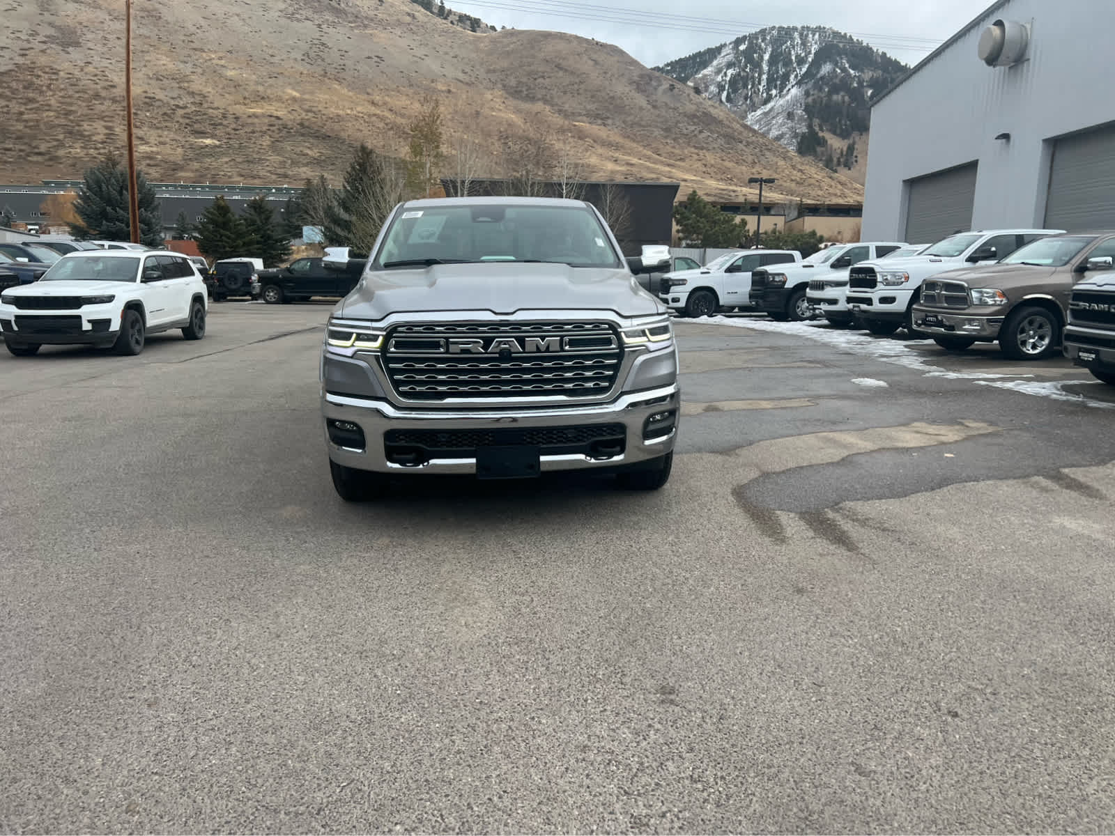 2025 Ram 1500 Longhorn 4x4 Crew Cab 57 Box 4