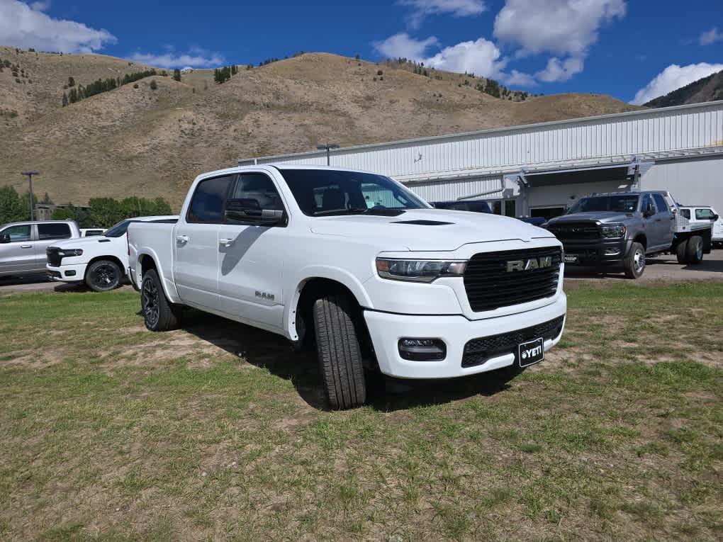 2025 Ram 1500 Laramie 4x4 Crew Cab 57 Box 2