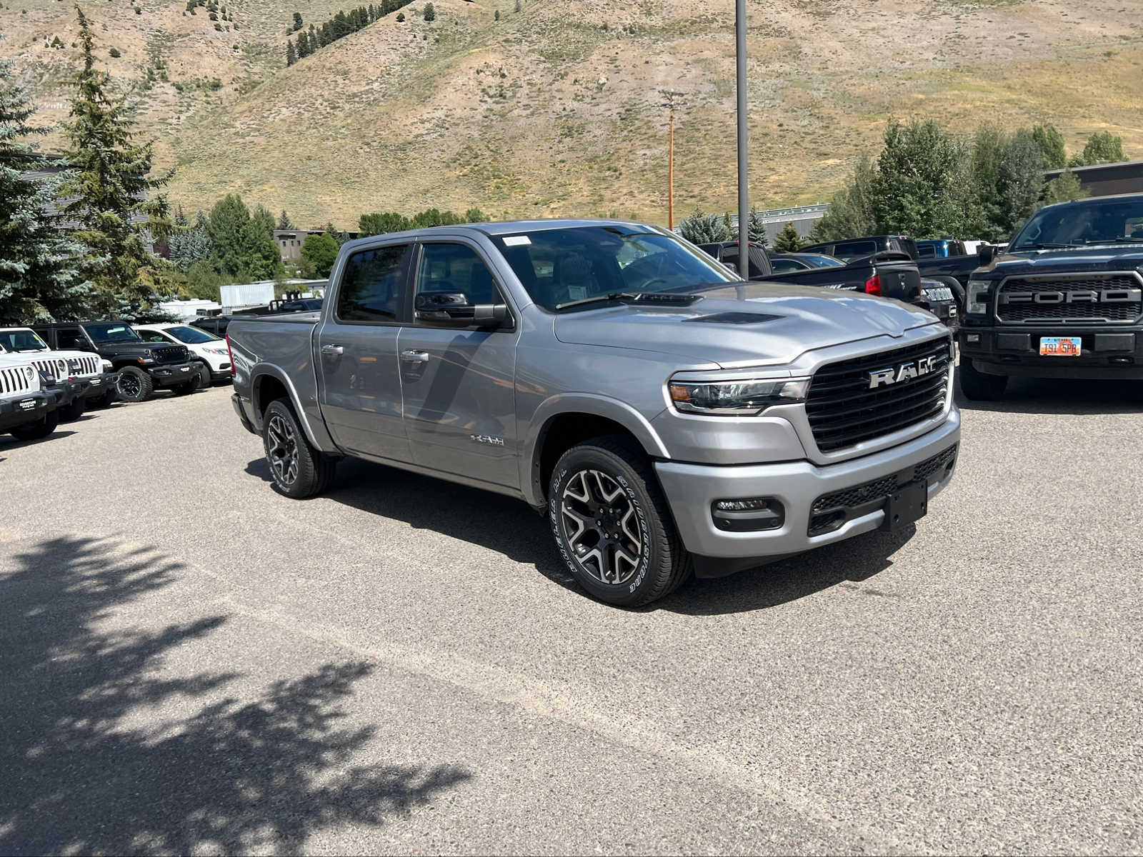 2025 Ram 1500 Laramie 4x4 Crew Cab 57 Box 6