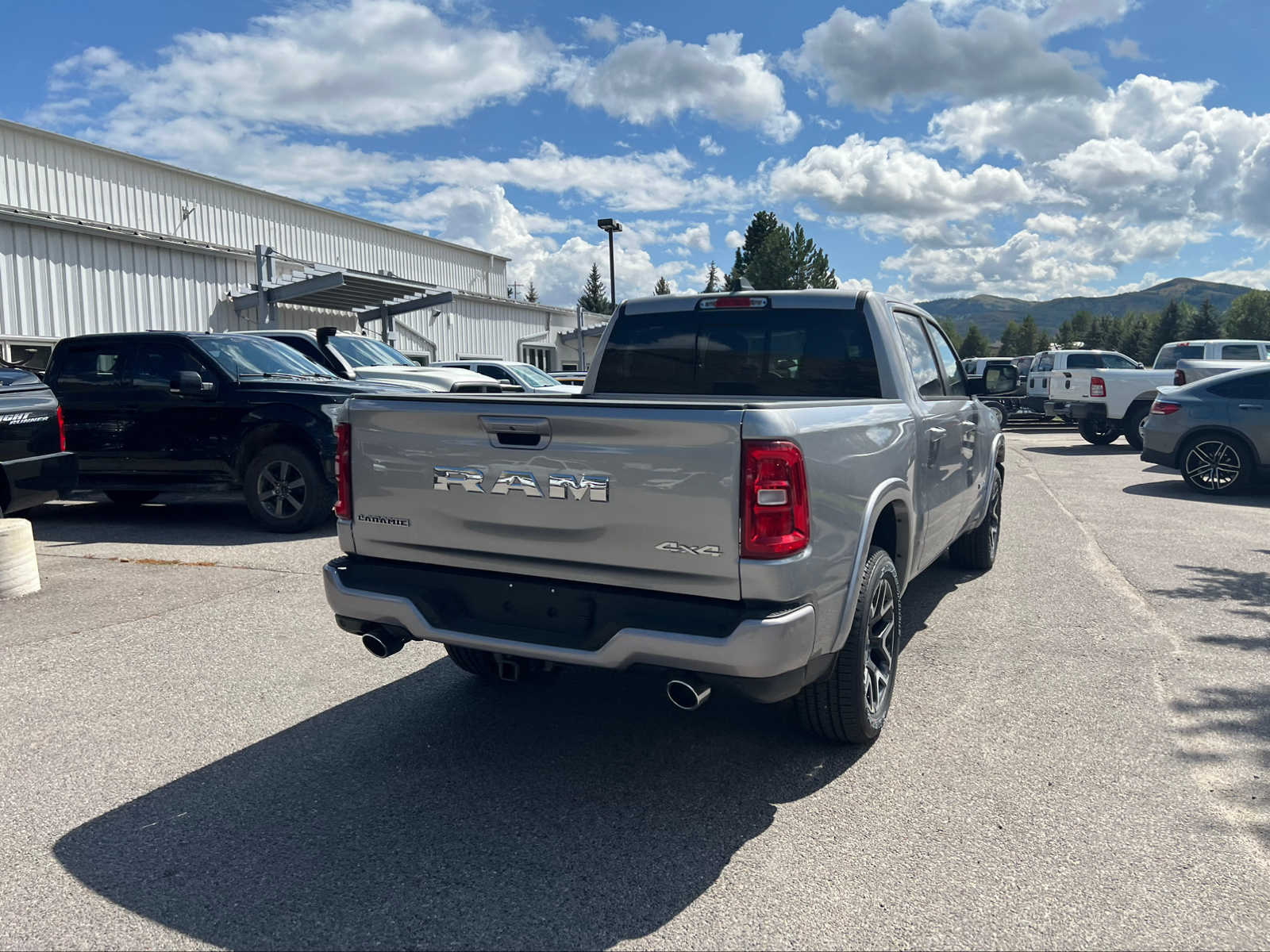 2025 Ram 1500 Laramie 4x4 Crew Cab 57 Box 11