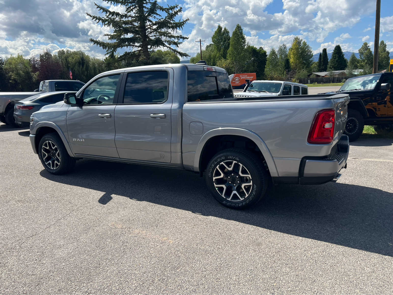 2025 Ram 1500 Laramie 4x4 Crew Cab 57 Box 15