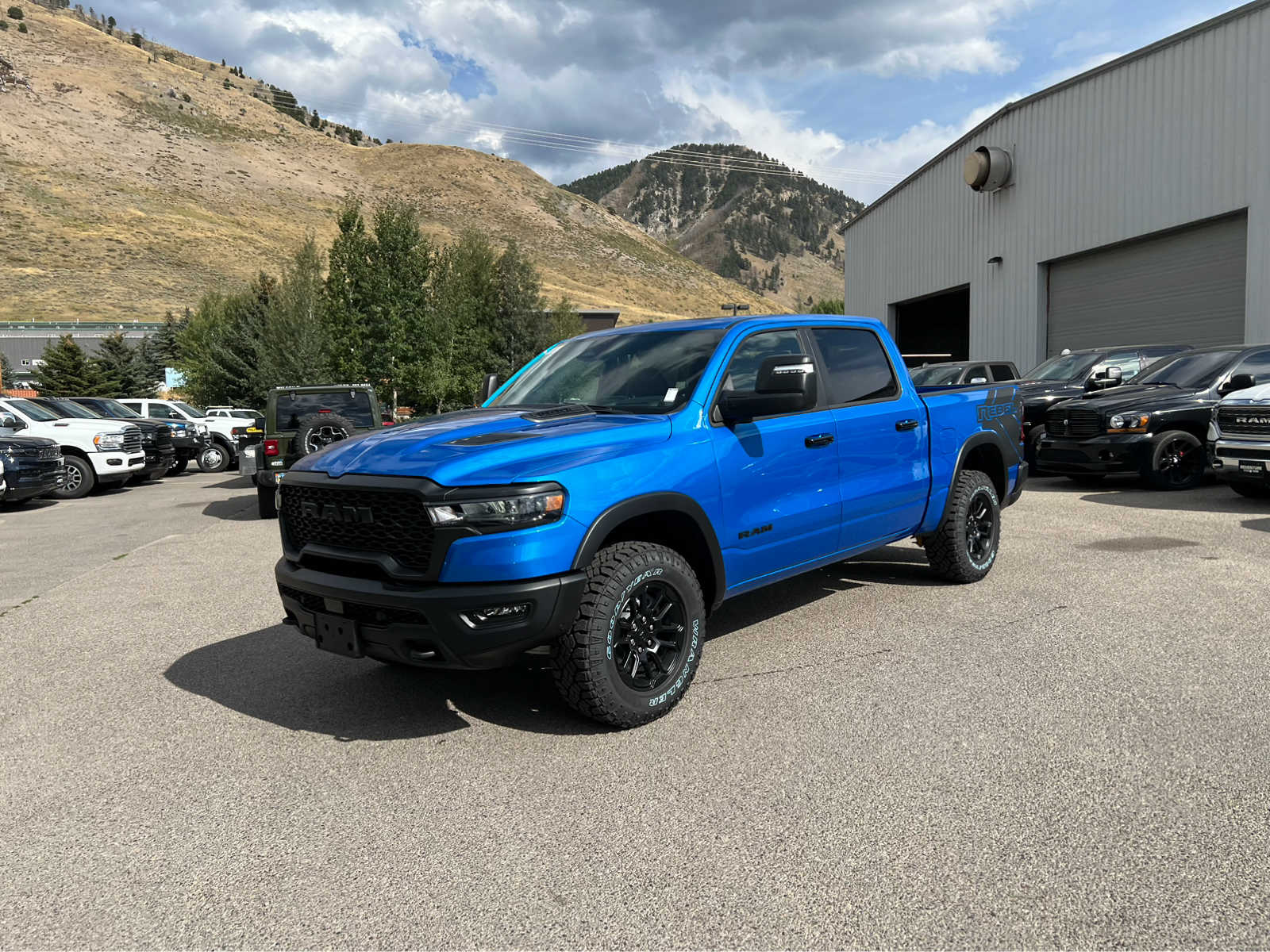 2025 Ram 1500 Rebel 4x4 Crew Cab 57 Box 2