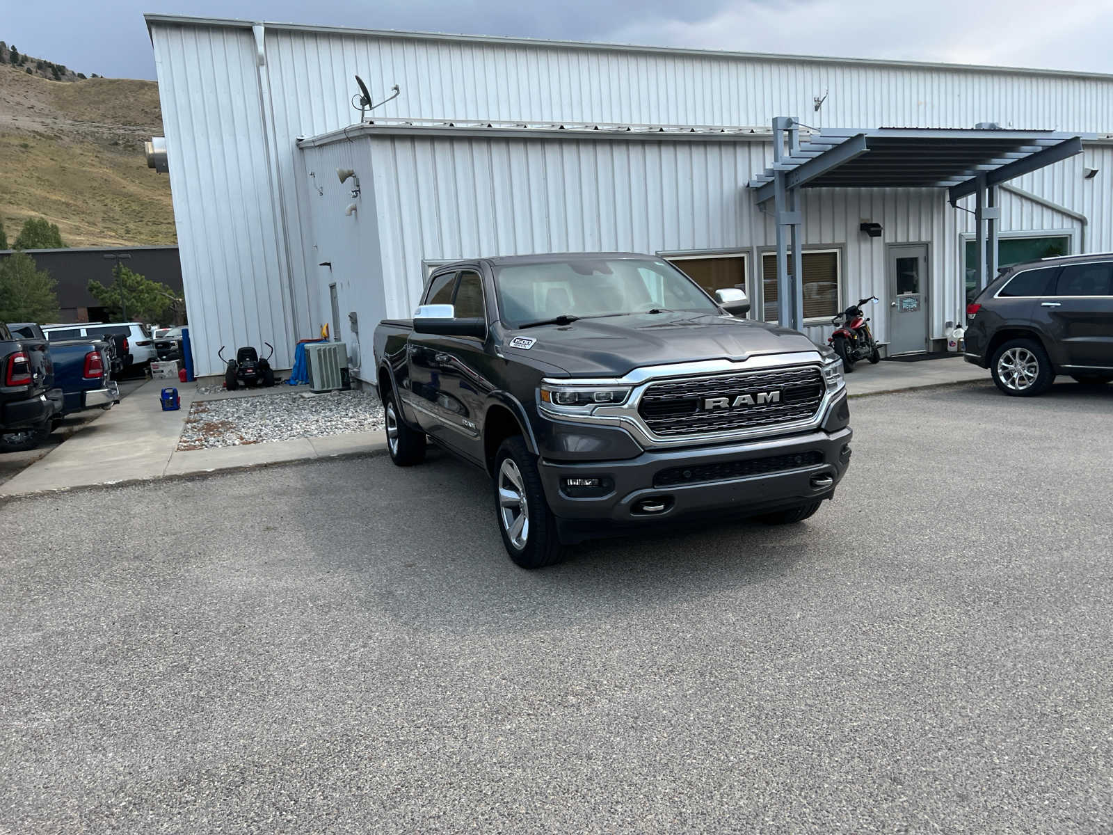 2019 Ram 1500 Limited 4x4 Crew Cab 64 Box 5