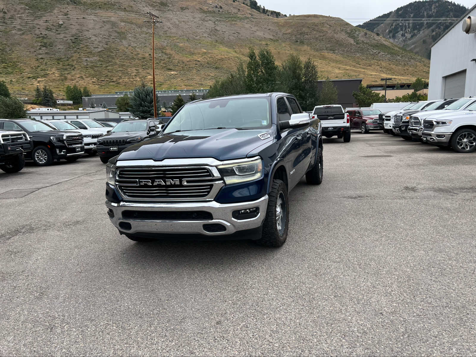 2021 Ram 1500 Laramie 4x4 Crew Cab 64 Box 3