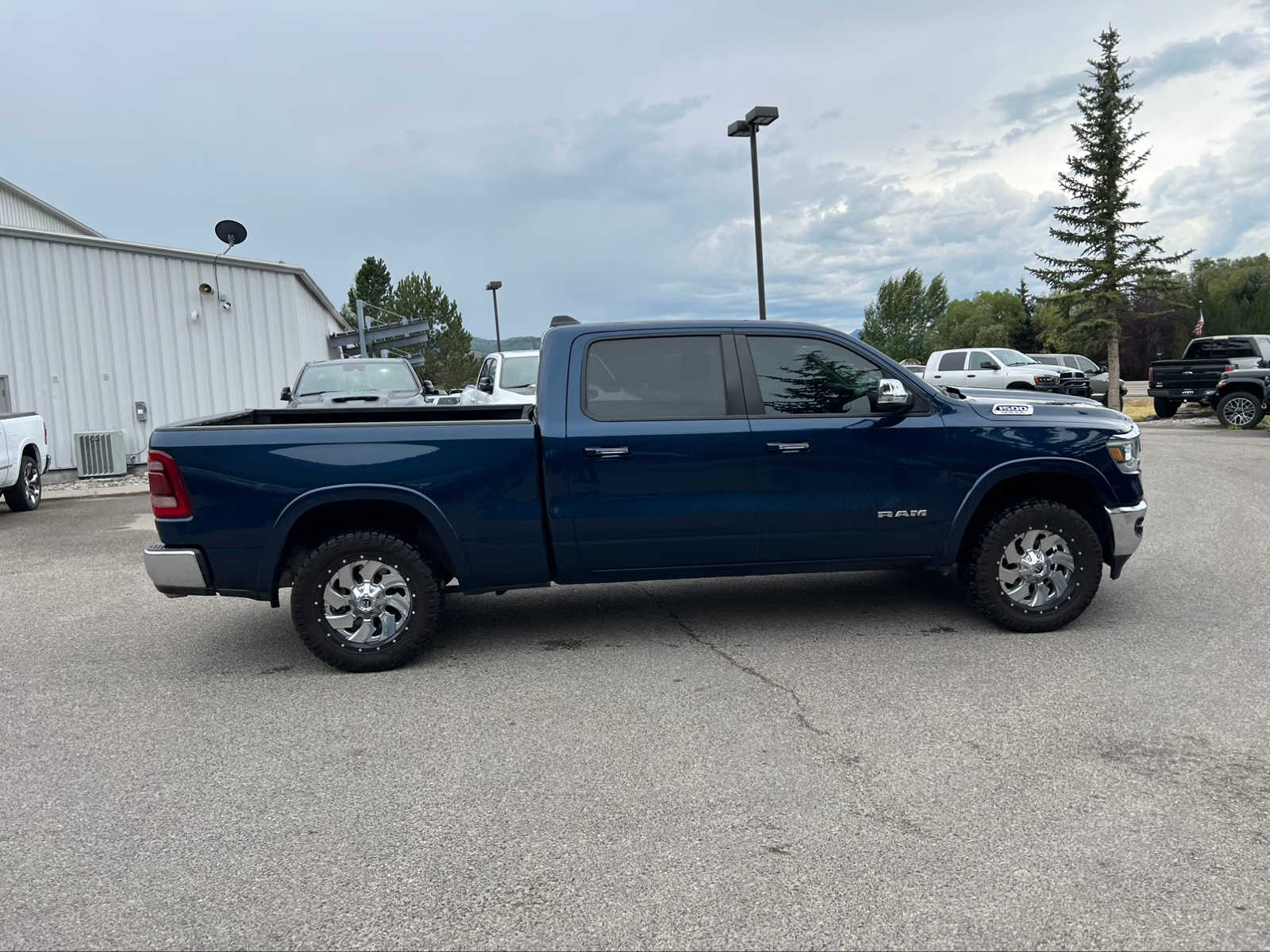 2021 Ram 1500 Laramie 4x4 Crew Cab 64 Box 8