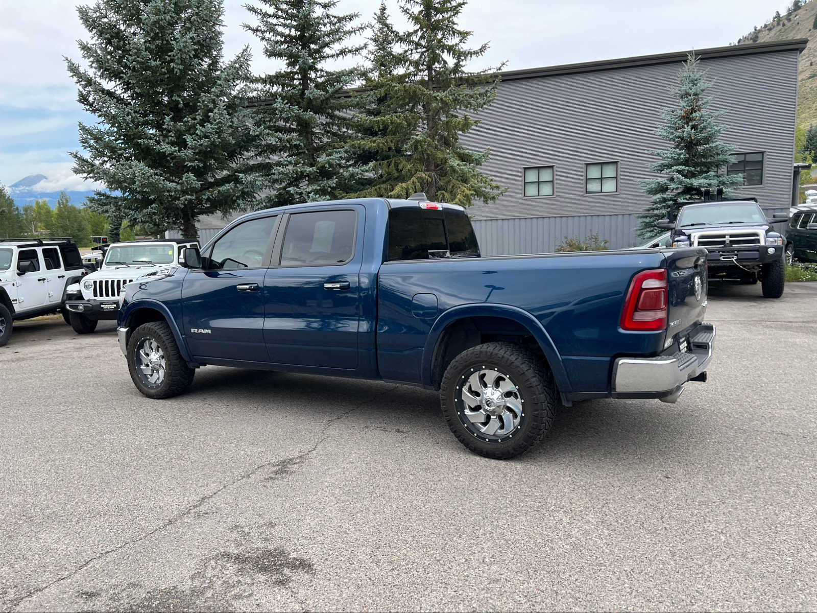 2021 Ram 1500 Laramie 4x4 Crew Cab 64 Box 15