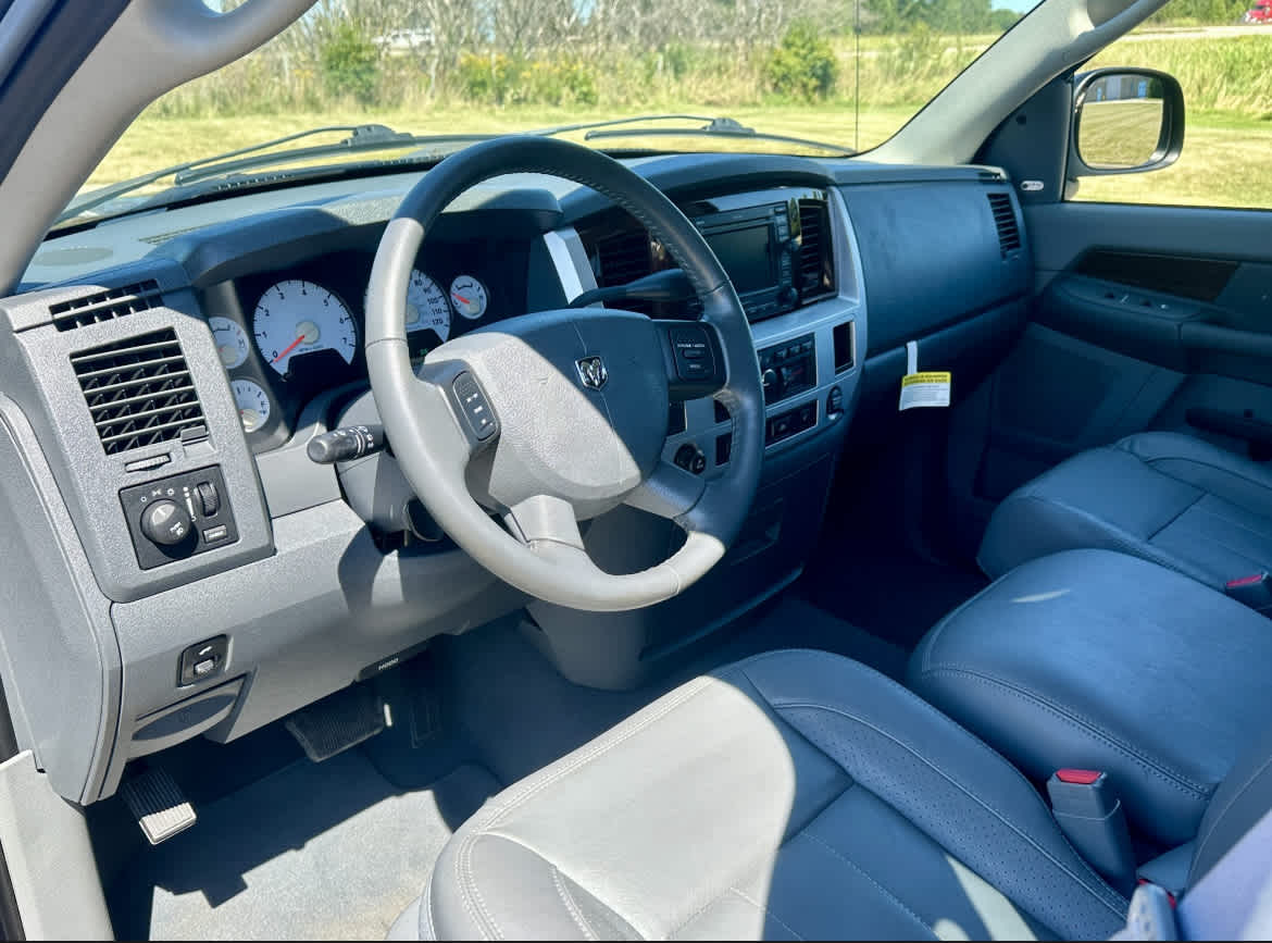 2008 Dodge Ram 1500 Laramie 4WD Quad Cab 140.5 7