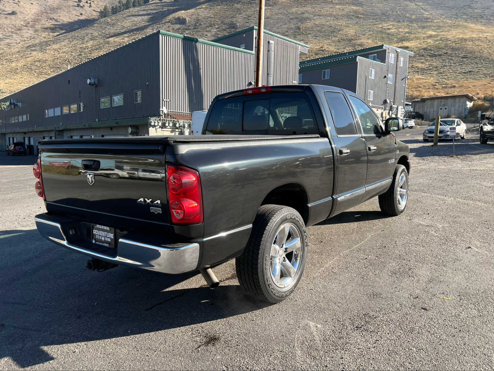 2008 Dodge Ram 1500 Laramie 4WD Quad Cab 140.5 29