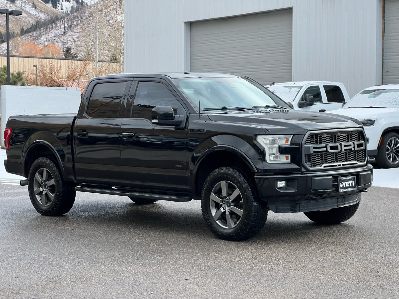 2016 Ford F-150 Lariat 4WD SuperCrew 145 6