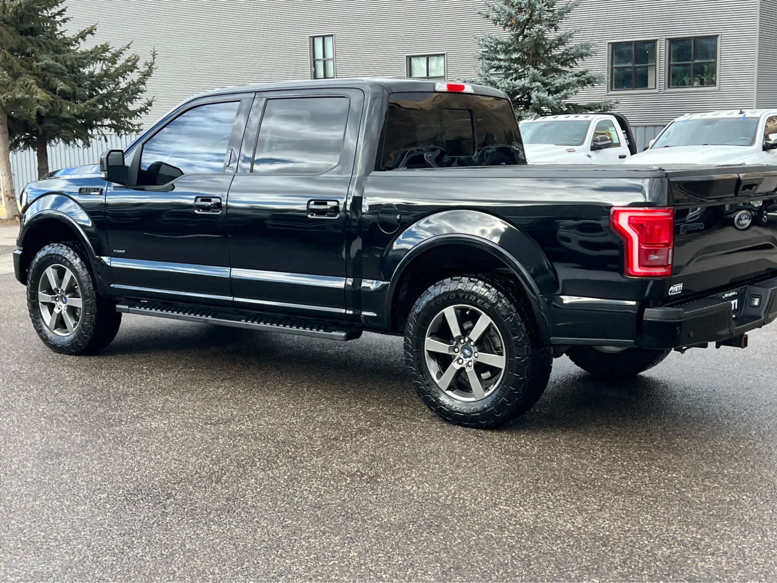 2016 Ford F-150 Lariat 4WD SuperCrew 145 15