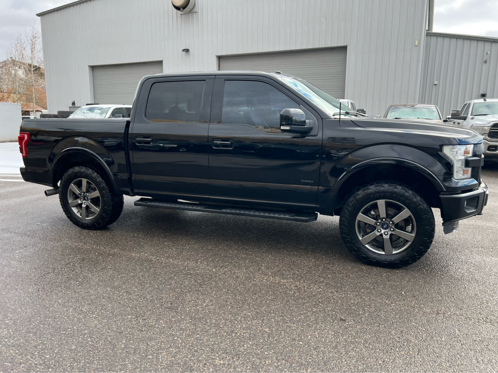 2016 Ford F-150 Lariat 4WD SuperCrew 145 21