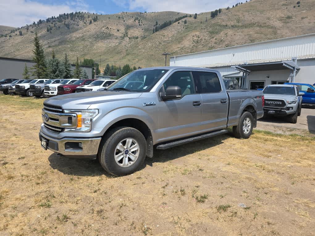 2020 Ford F-150 XLT 4WD SuperCrew 5.5 Box 2