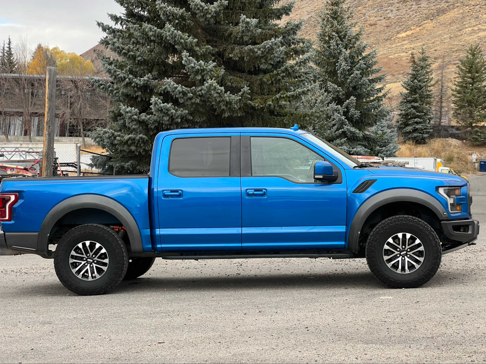 2019 Ford F-150 Raptor 4WD SuperCrew 5.5 Box 7