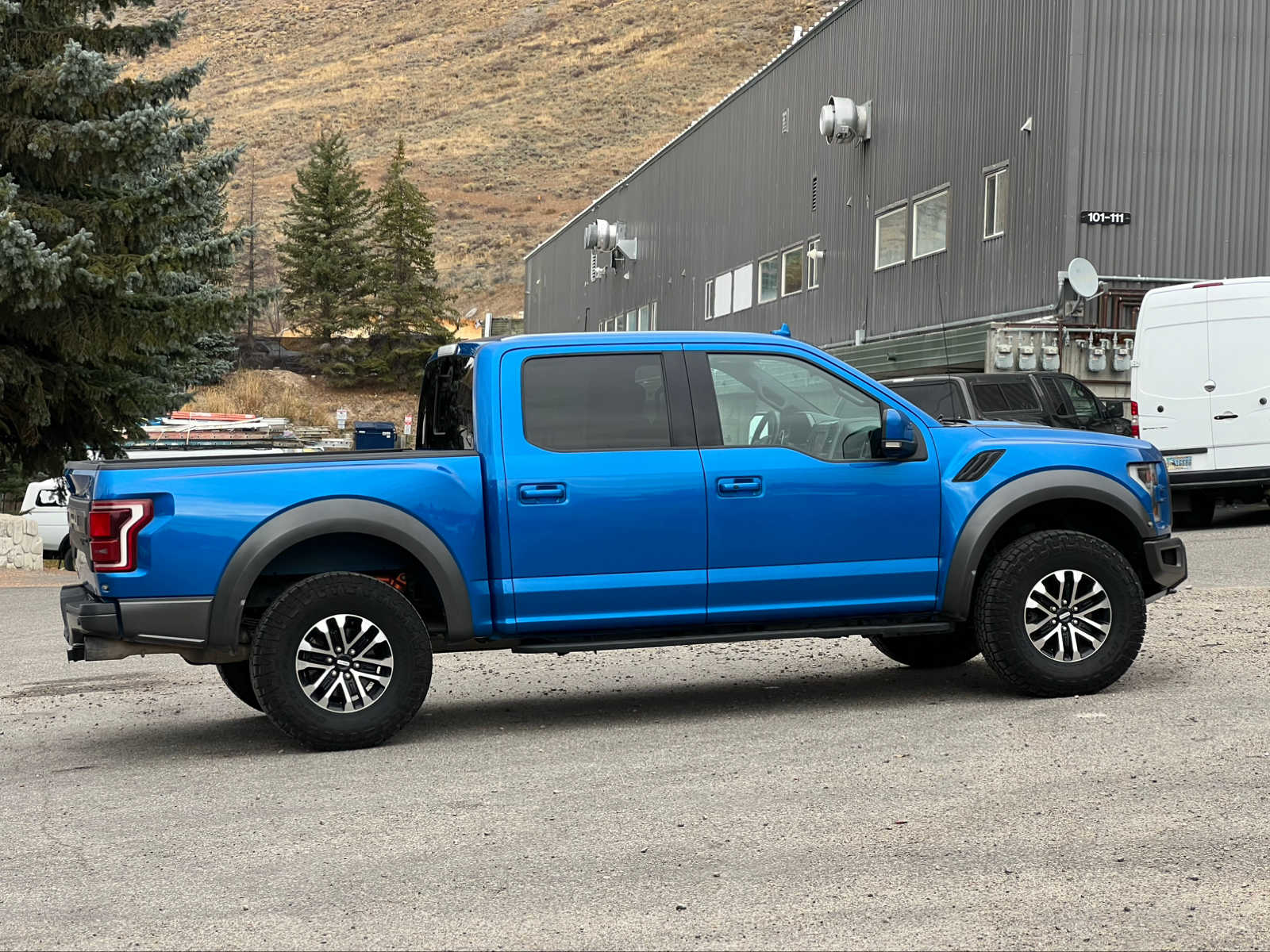 2019 Ford F-150 Raptor 4WD SuperCrew 5.5 Box 8