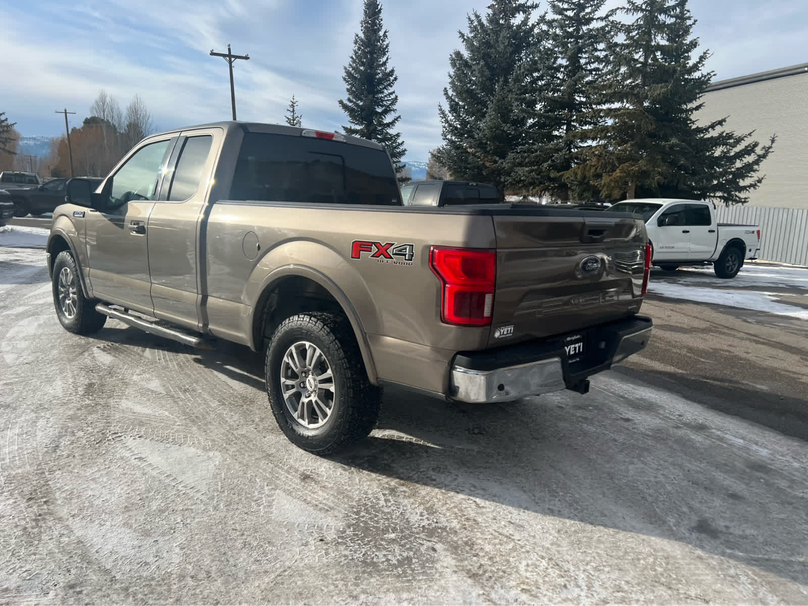 2018 Ford F-150 LARIAT 4WD SuperCab 6.5 Box 16