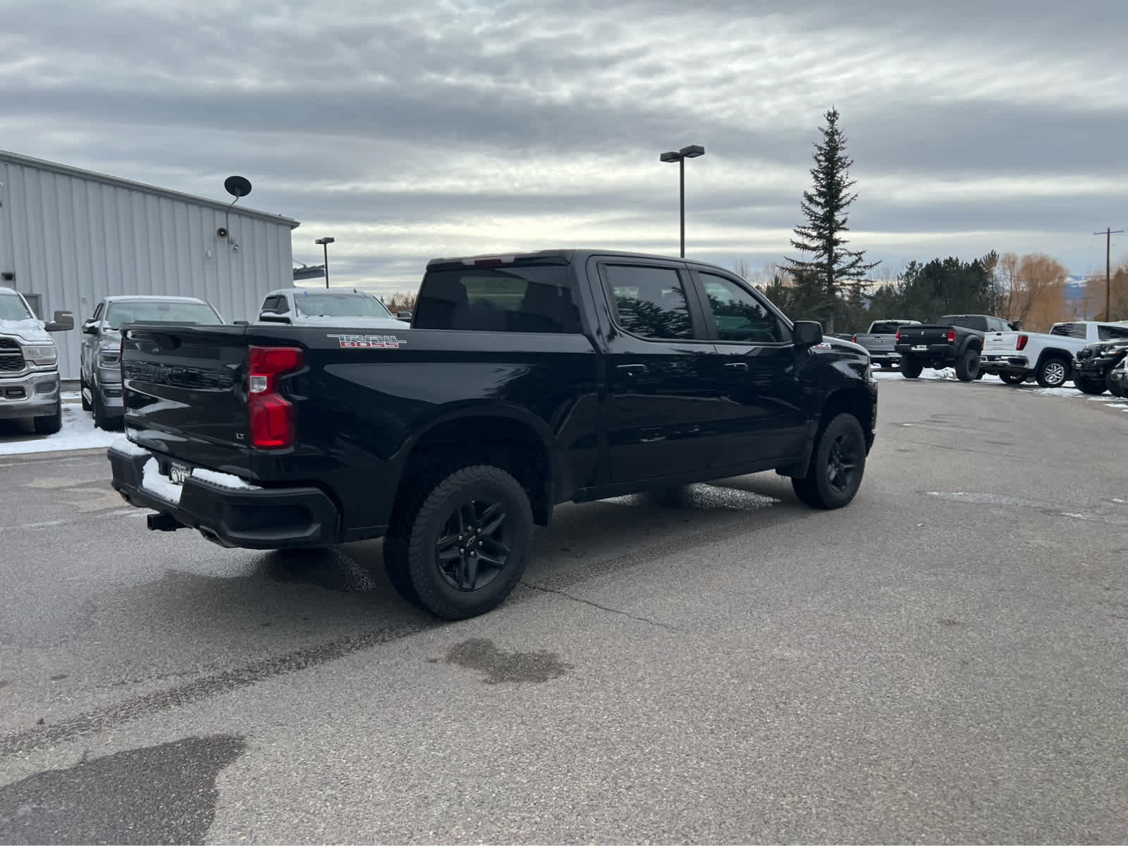 2021 Chevrolet Silverado 1500 LT Trail Boss 4WD Crew Cab 147 9