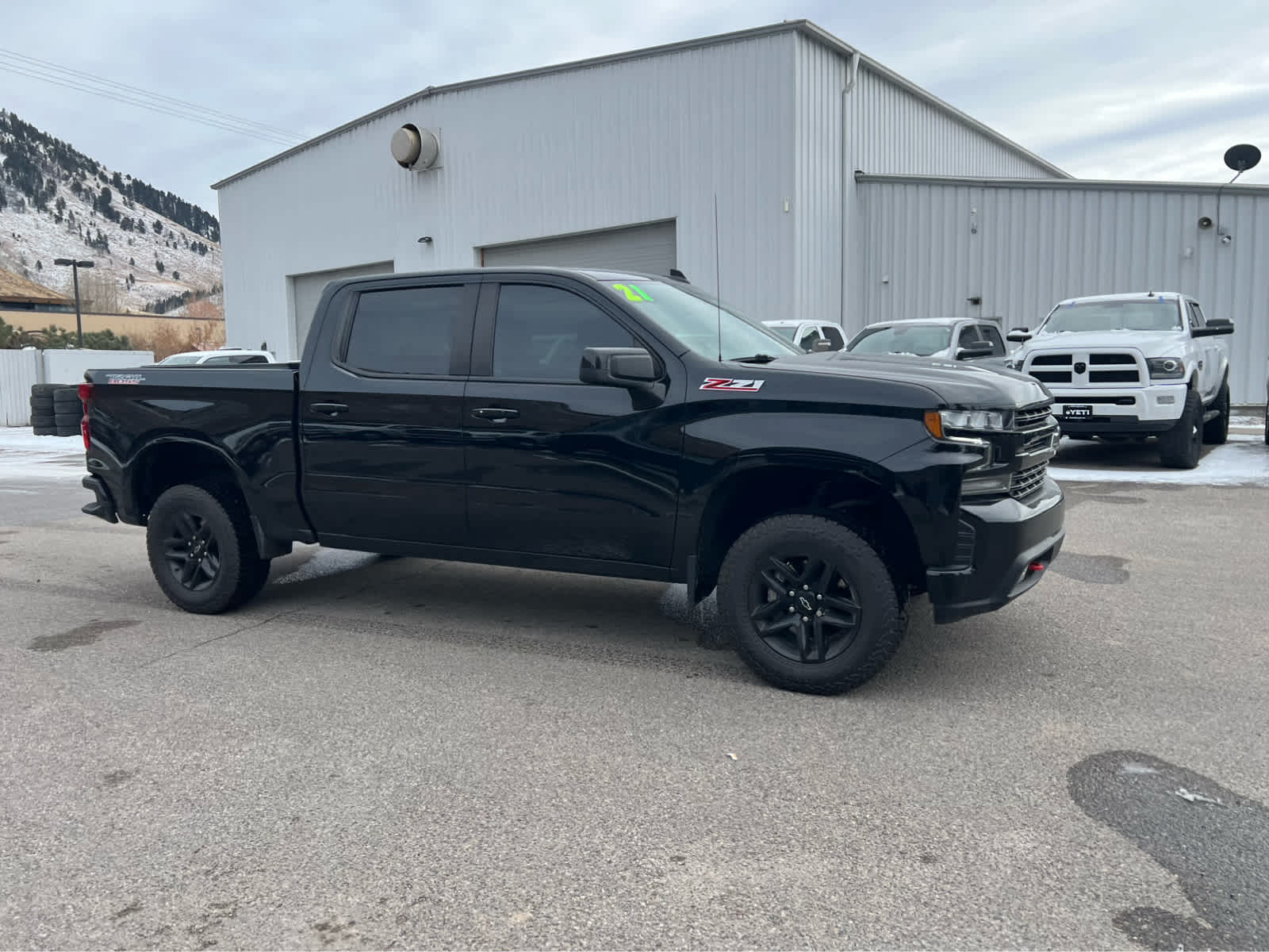 2021 Chevrolet Silverado 1500 LT Trail Boss 4WD Crew Cab 147 6