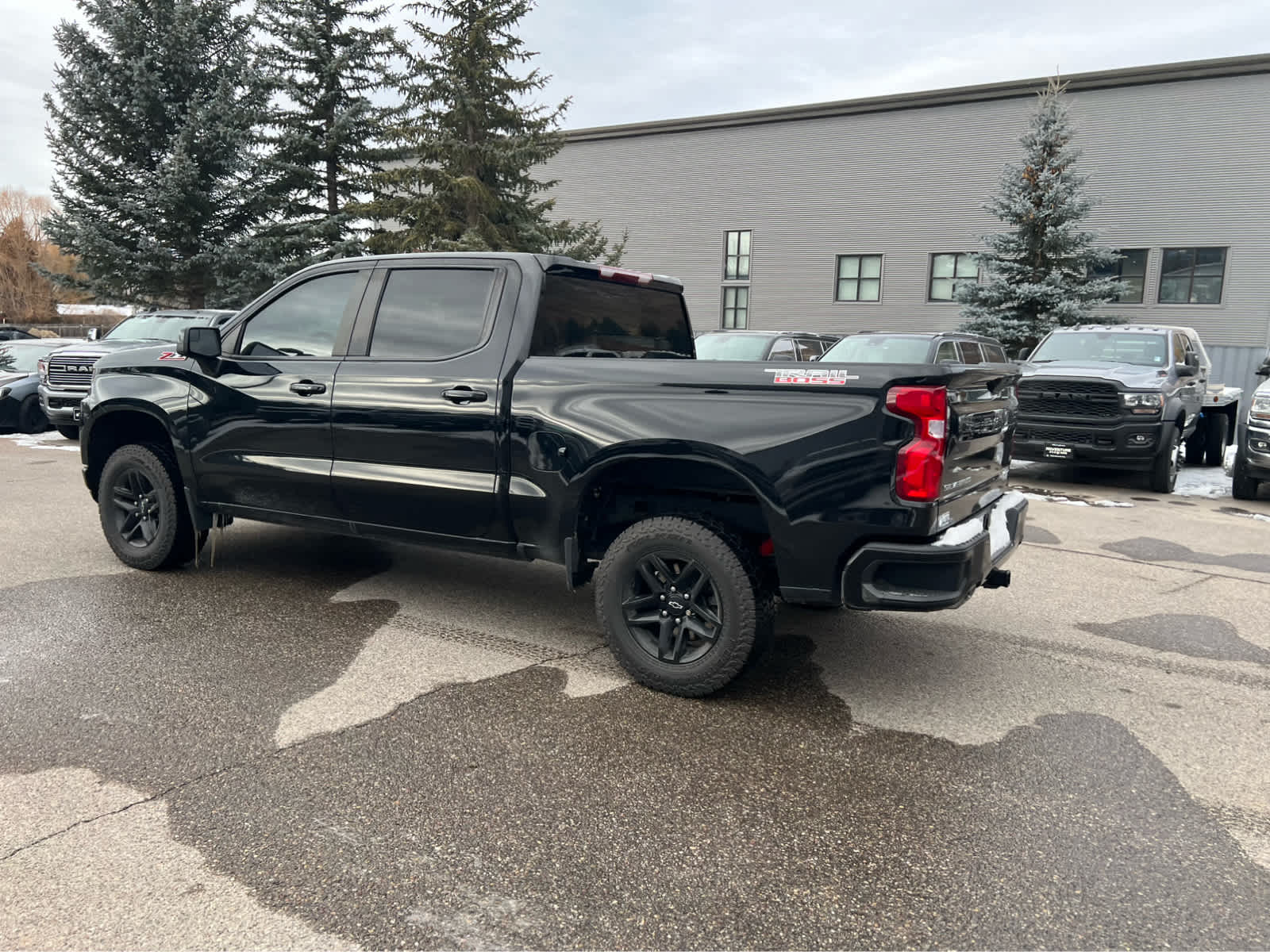 2021 Chevrolet Silverado 1500 LT Trail Boss 4WD Crew Cab 147 13