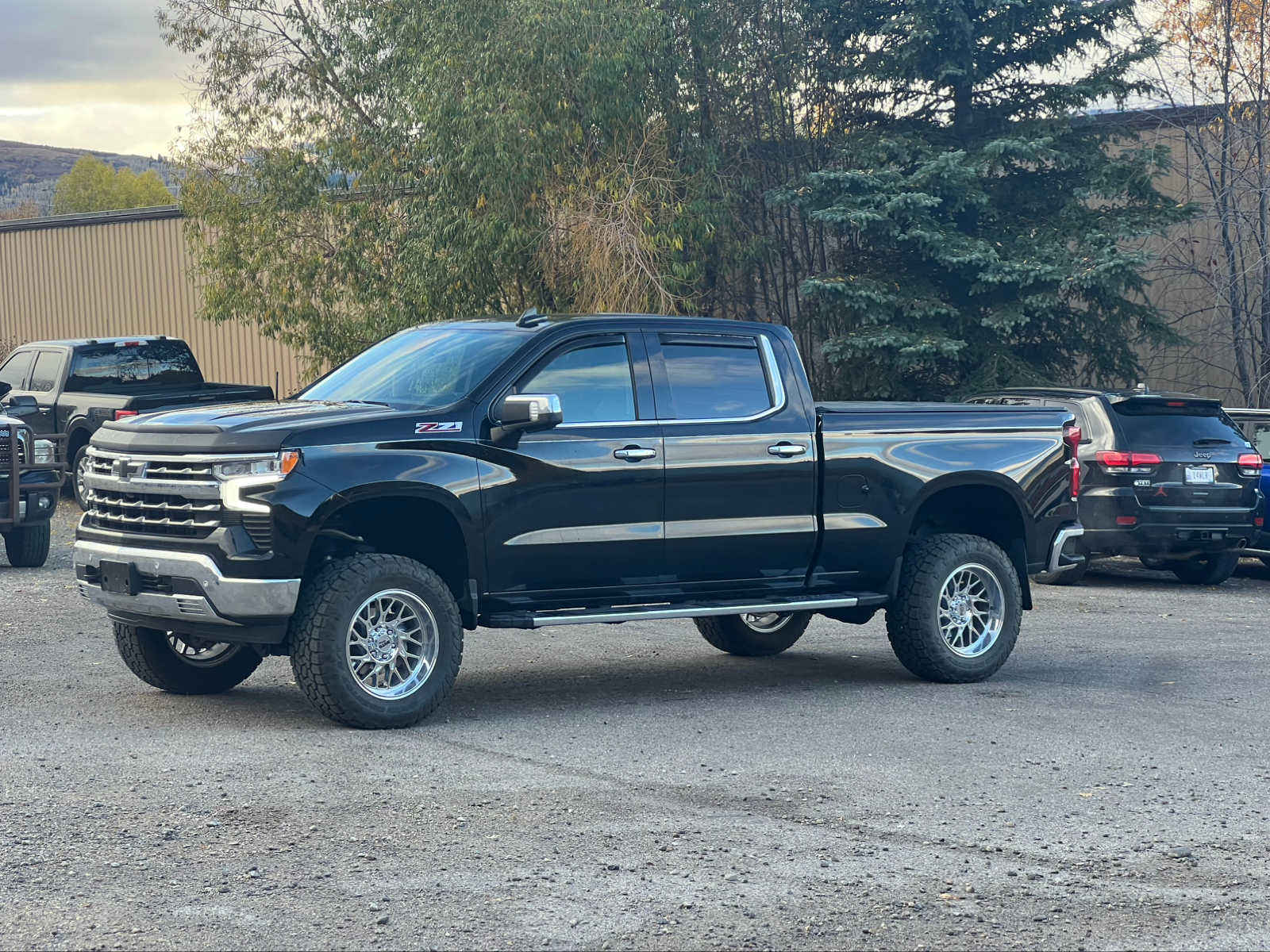 2023 Chevrolet Silverado 1500 LTZ 4WD Crew Cab 157 2