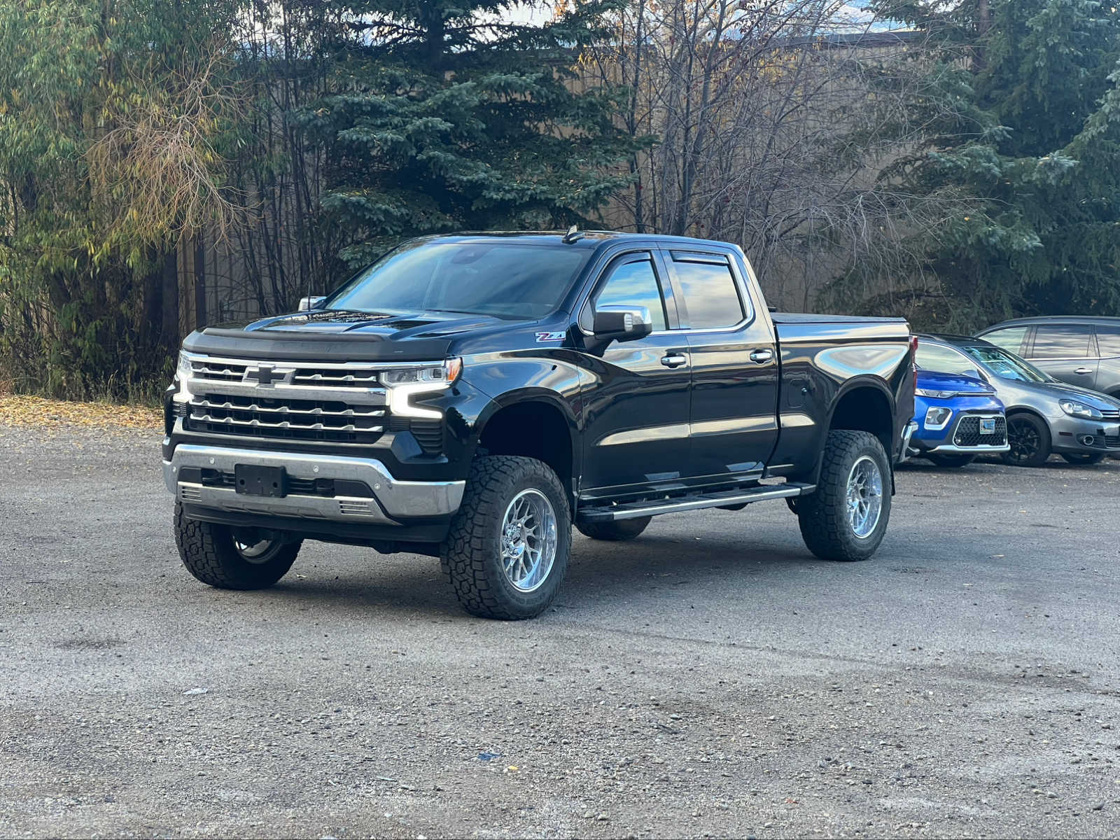 2023 Chevrolet Silverado 1500 LTZ 4WD Crew Cab 157 3